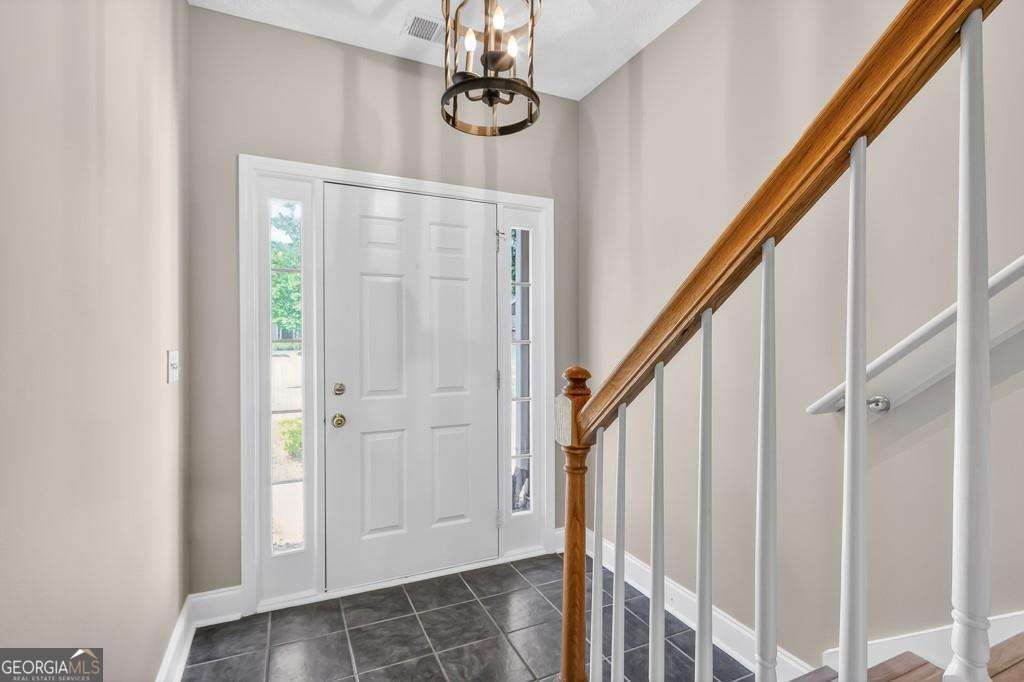 128 Creekwood Drive Property Photo 6