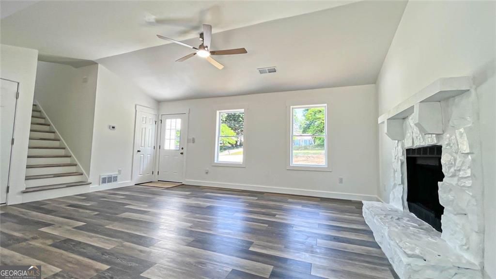 4084 Dollar Circle Property Photo 7