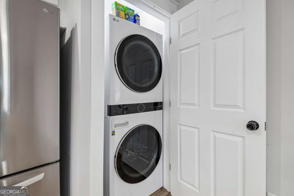 5751 Lisa Lane Property Photo 17