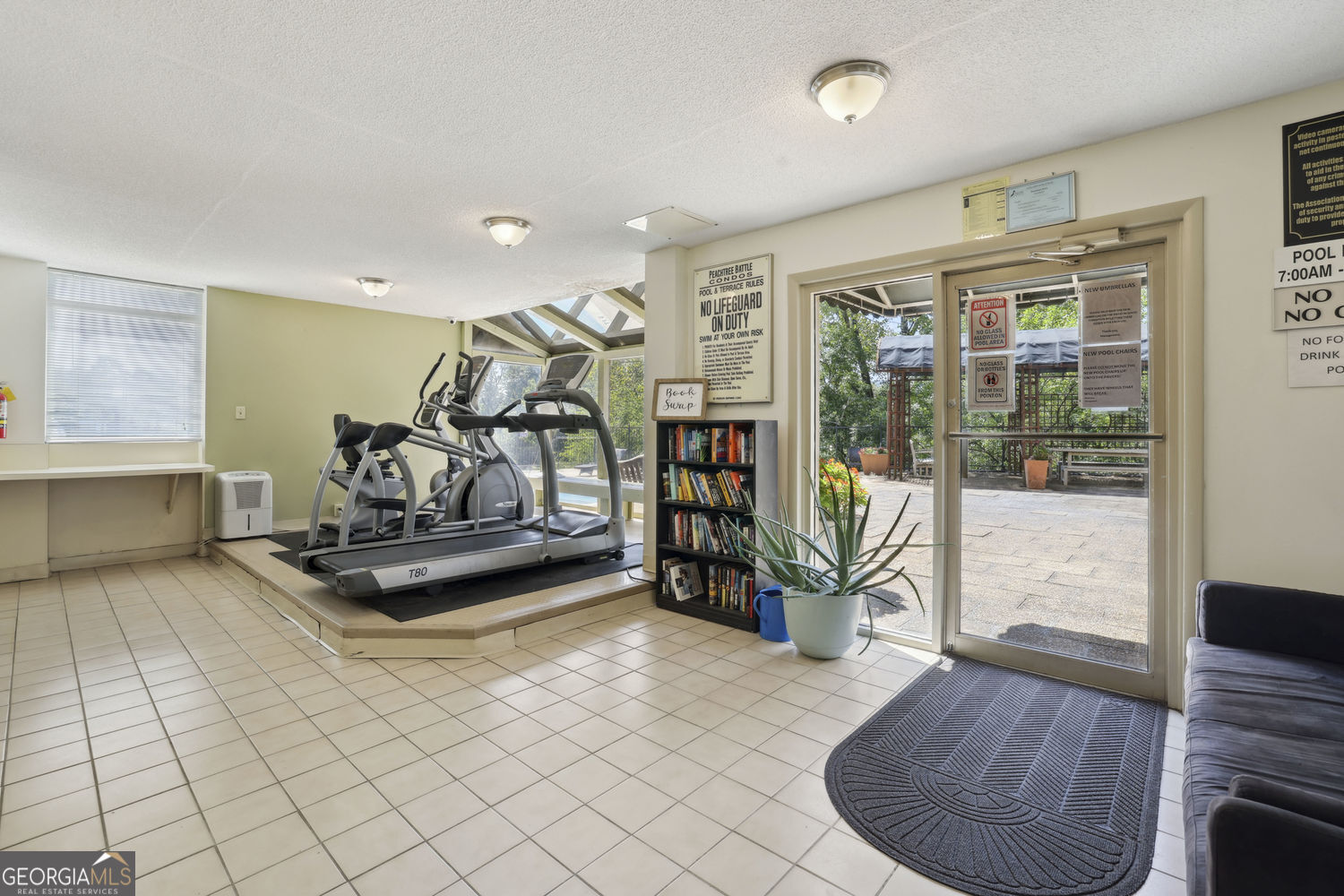 2285 Peachtree Road Ne # 404 Property Photo 8