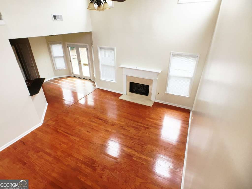 2562 Fairlawn Downs Nw Property Photo 5