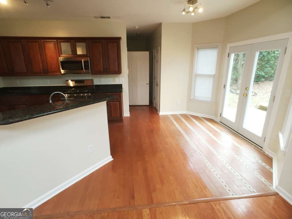 2562 Fairlawn Downs Nw Property Photo 10
