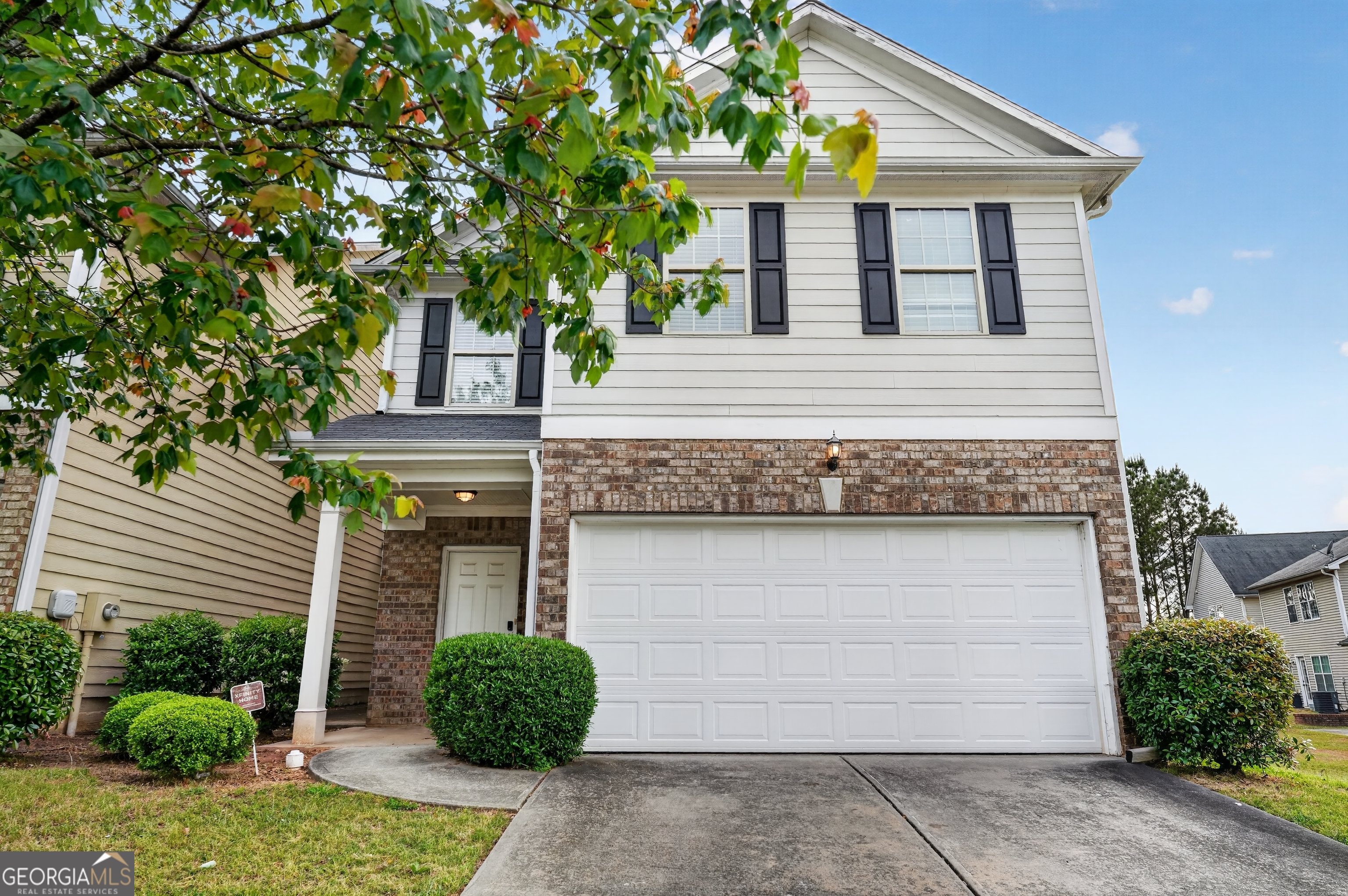 6361 Shadow Square Property Photo 1