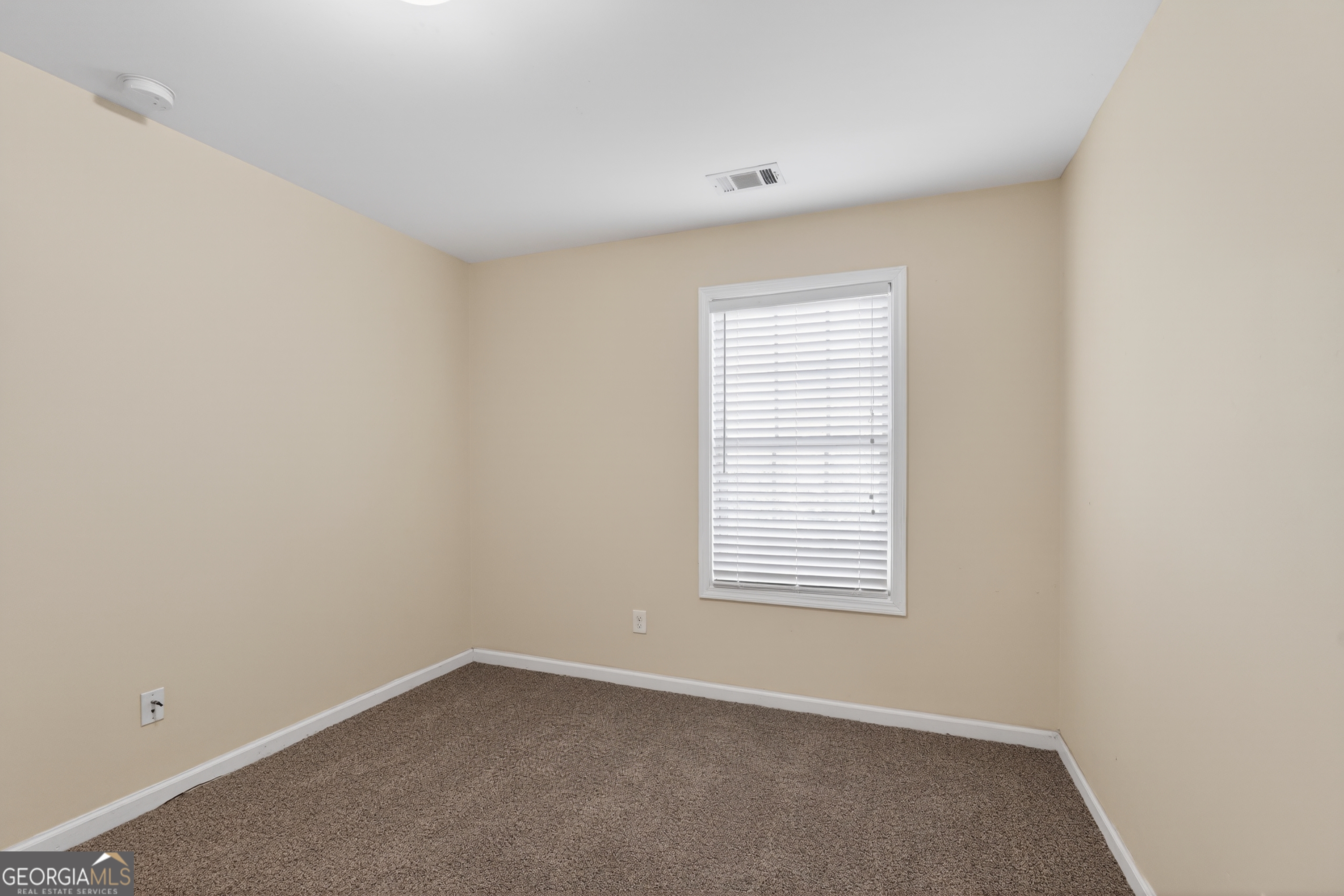 6361 Shadow Square Property Photo 6