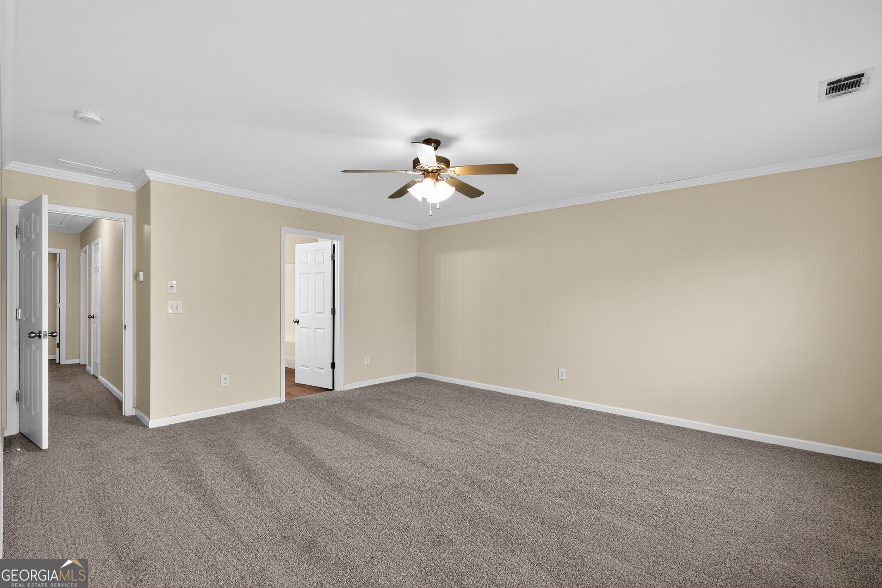 6361 Shadow Square Property Photo 10