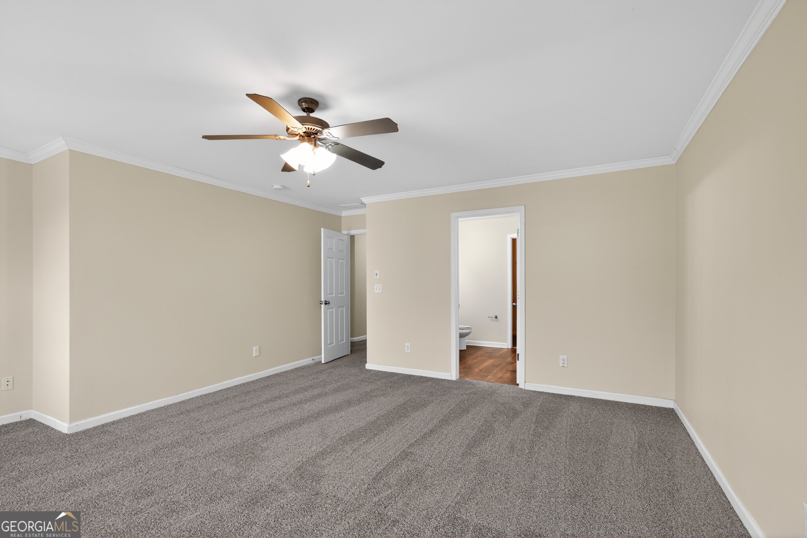 6361 Shadow Square Property Photo 26