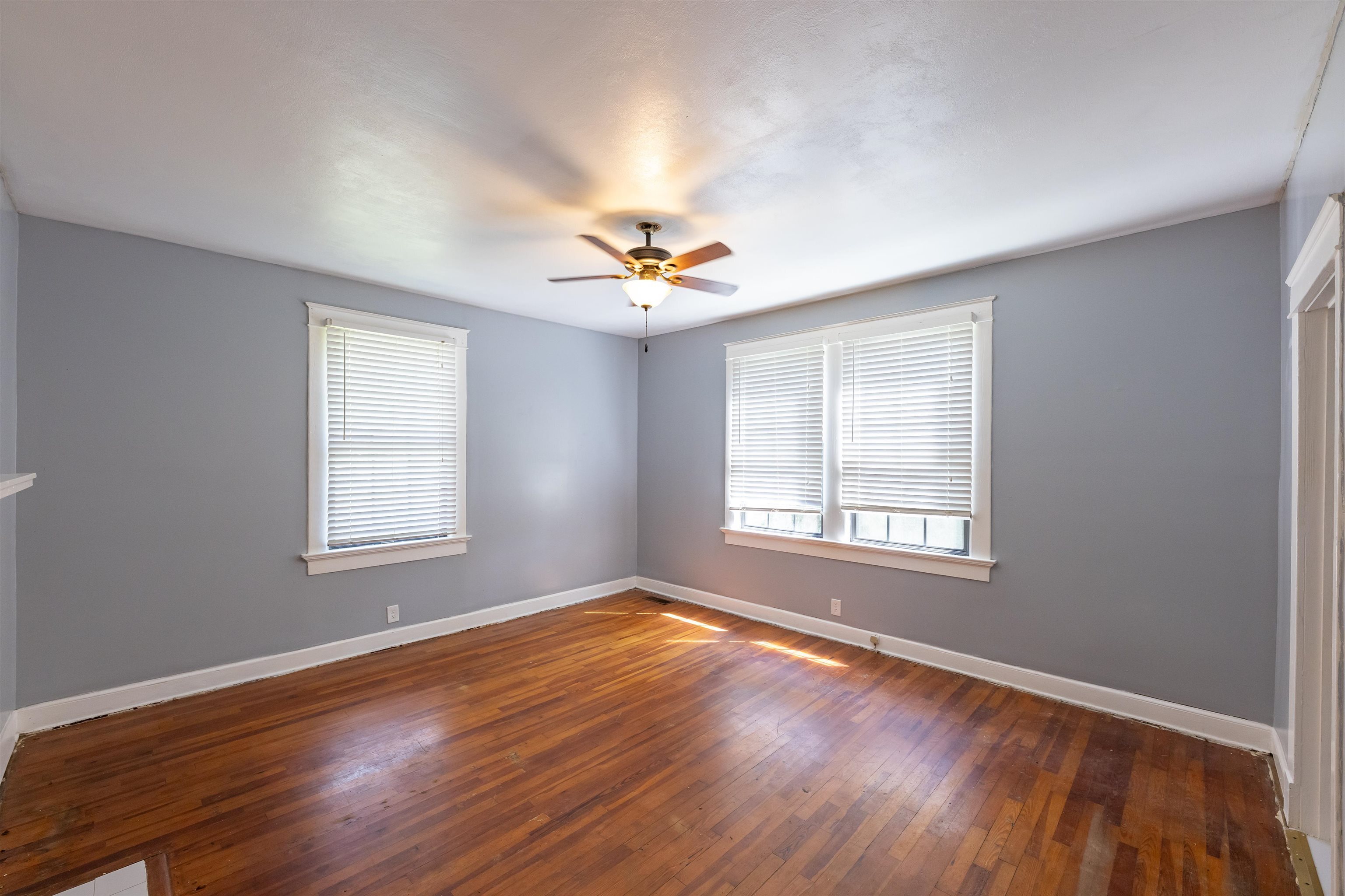 524 W Goodrich Avenue Property Photo 4