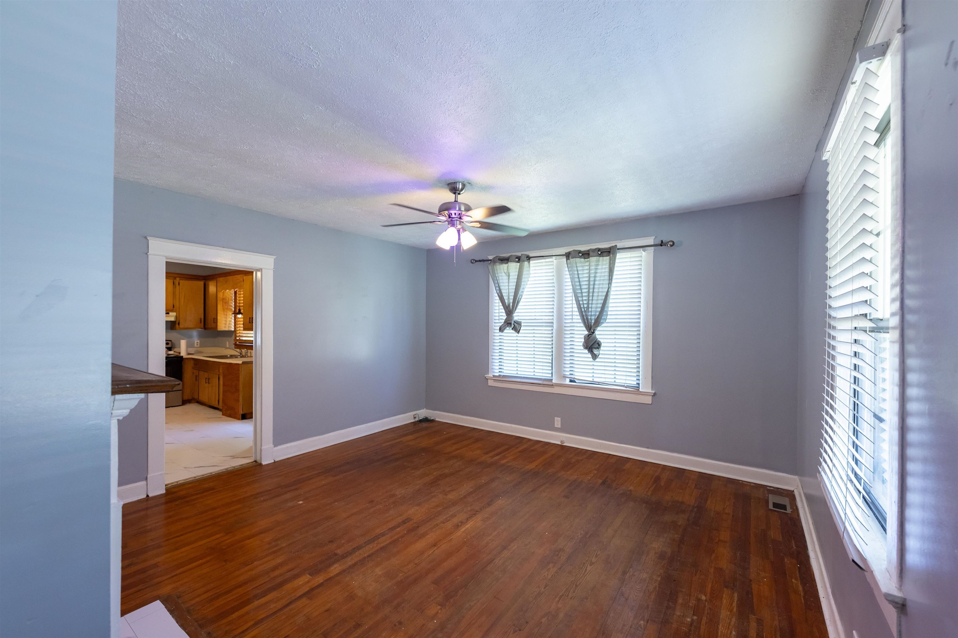 524 W Goodrich Avenue Property Photo 6