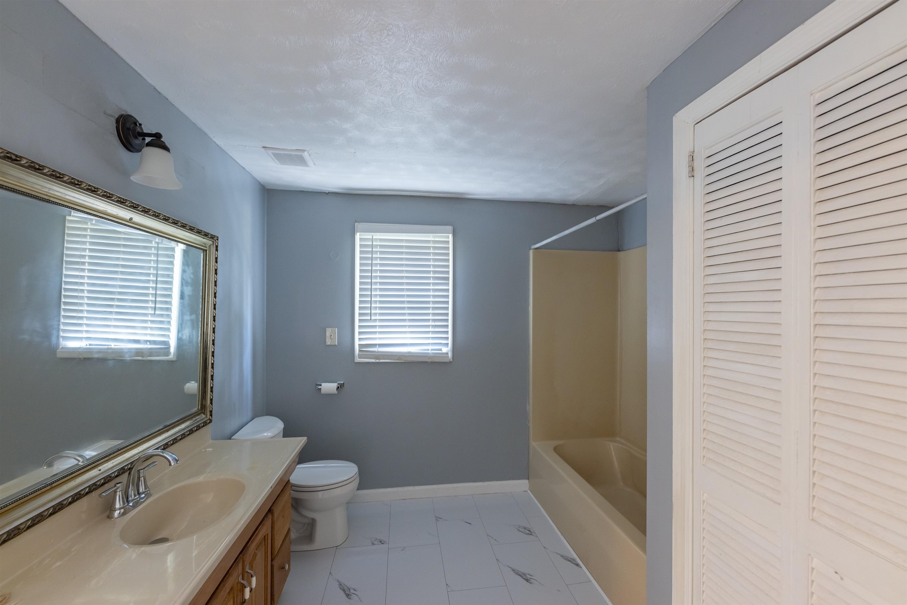 524 W Goodrich Avenue Property Photo 12