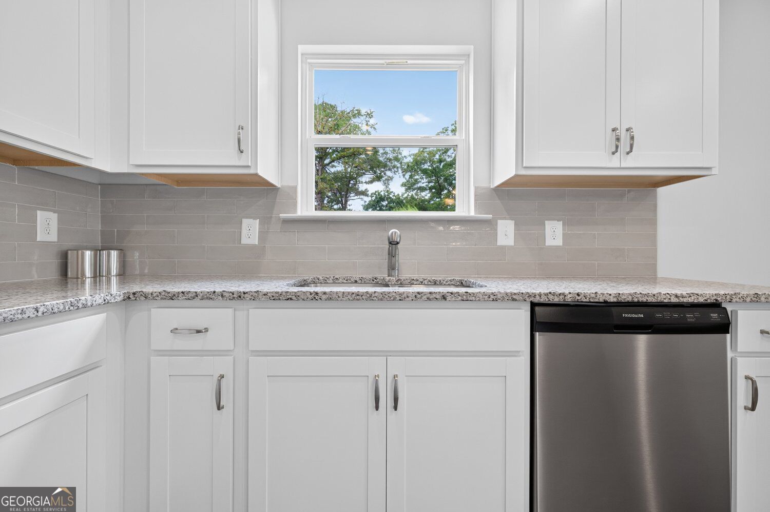 8049 Haven Springs Trace Property Photo 10