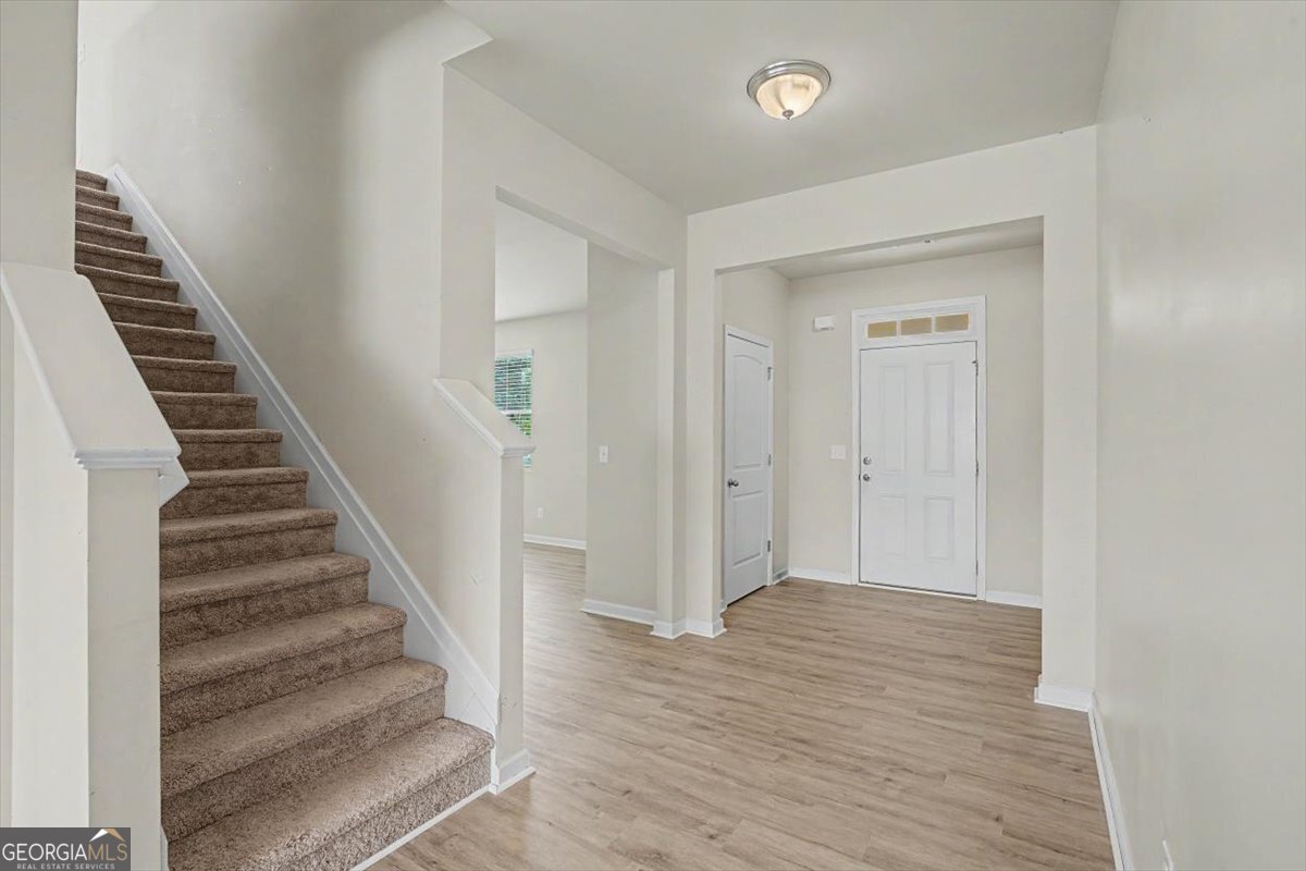 240 Shaker Hollow Drive Property Photo 18