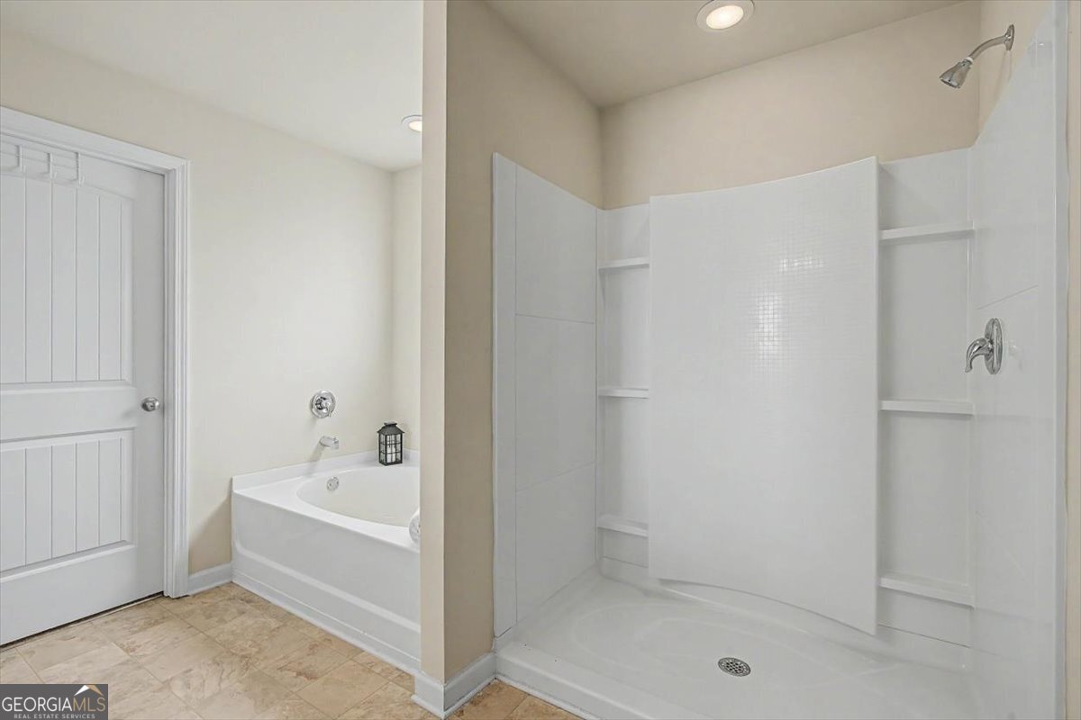 240 Shaker Hollow Drive Property Photo 24