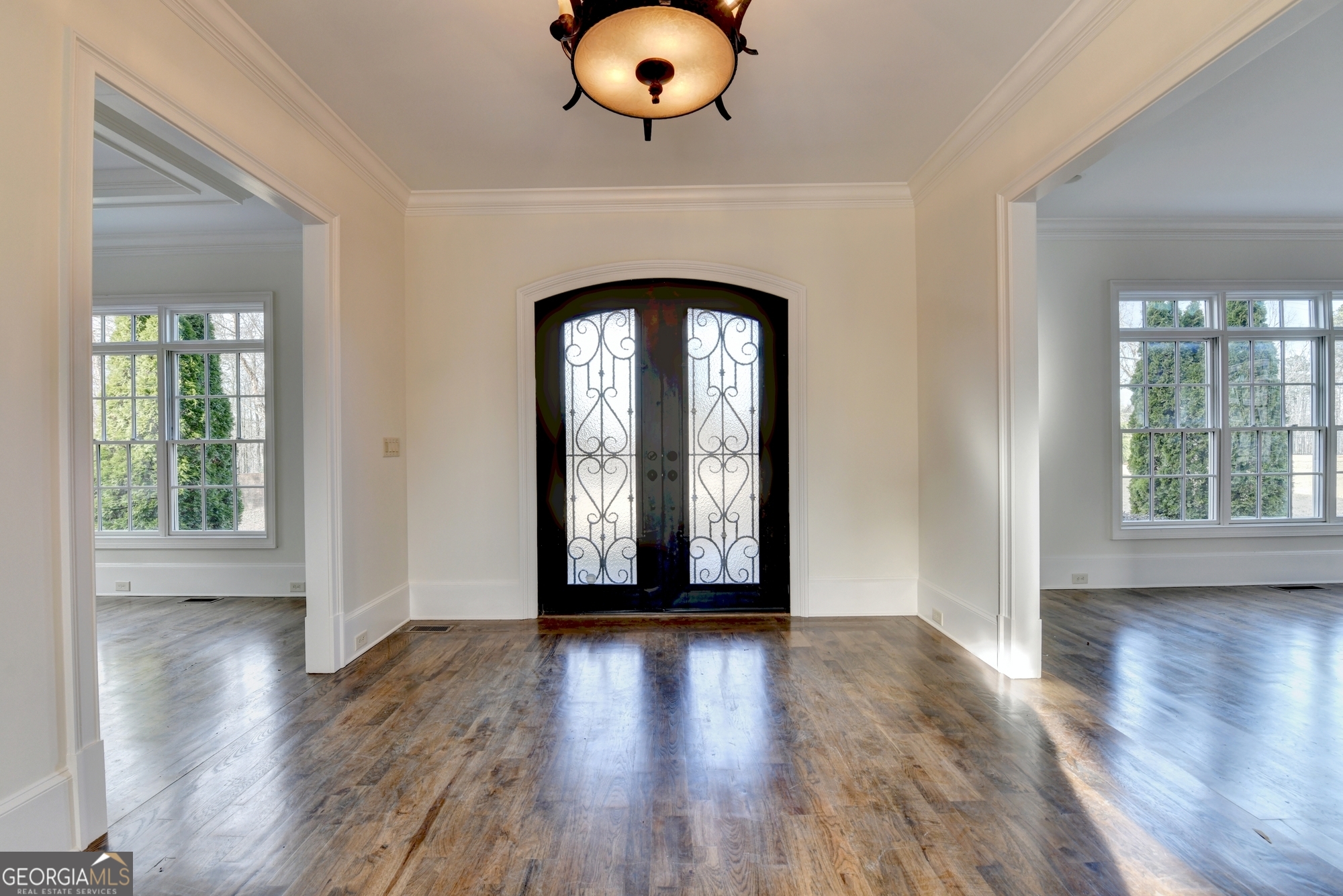 4045 Ridge Road Property Photo 5