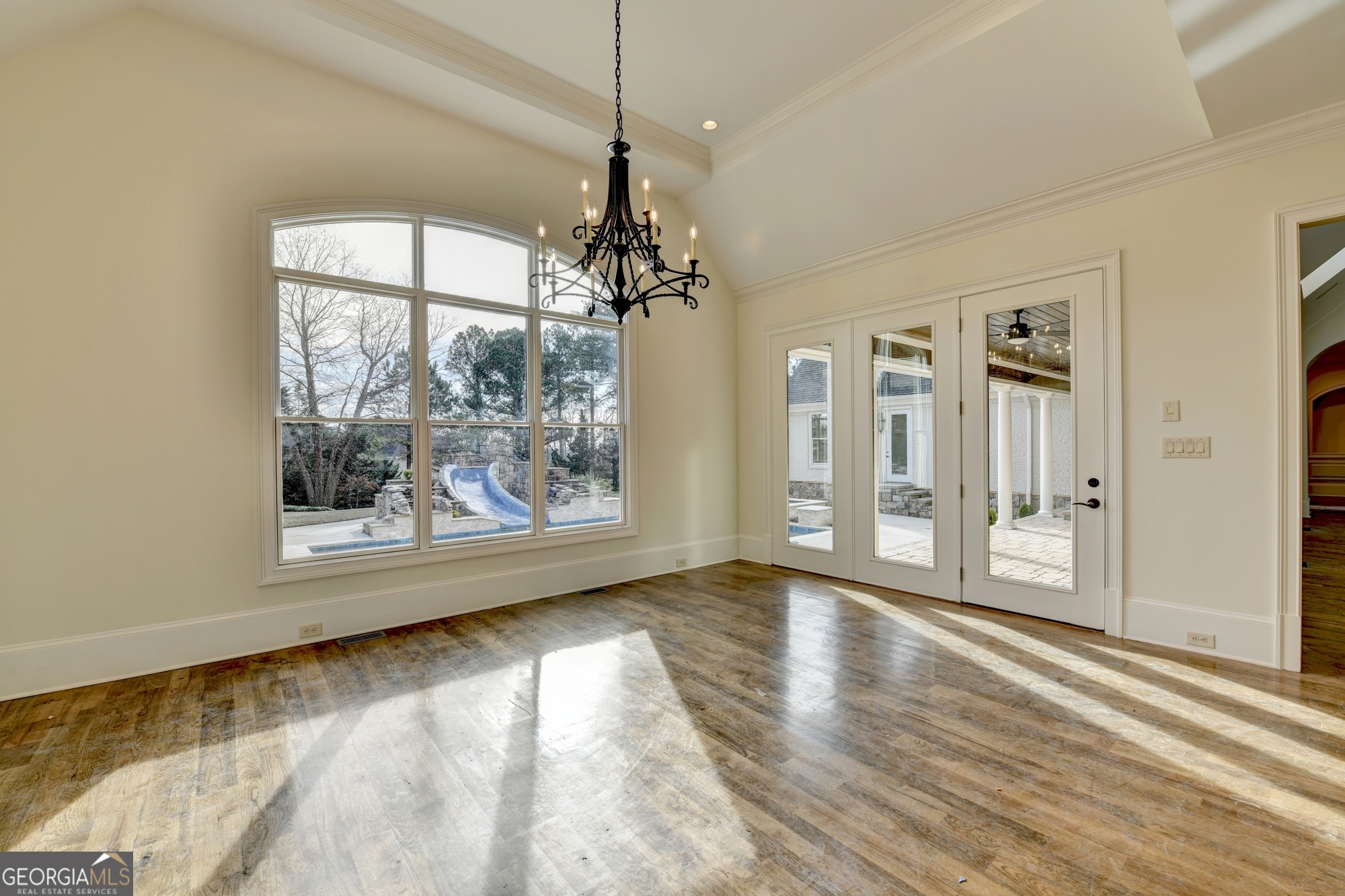 4045 Ridge Road Property Photo 18