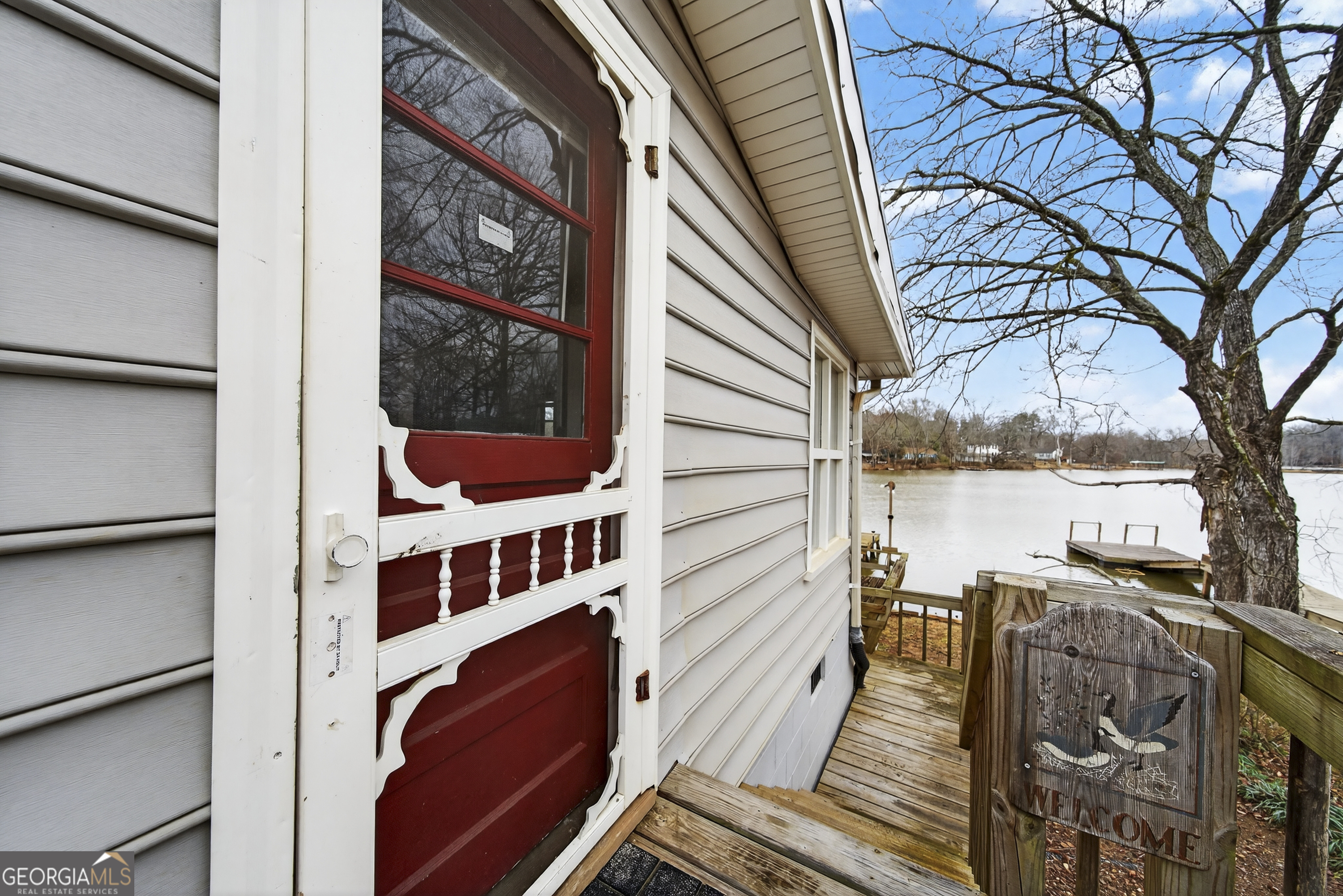 126 Elizabeth Circle Property Photo 3