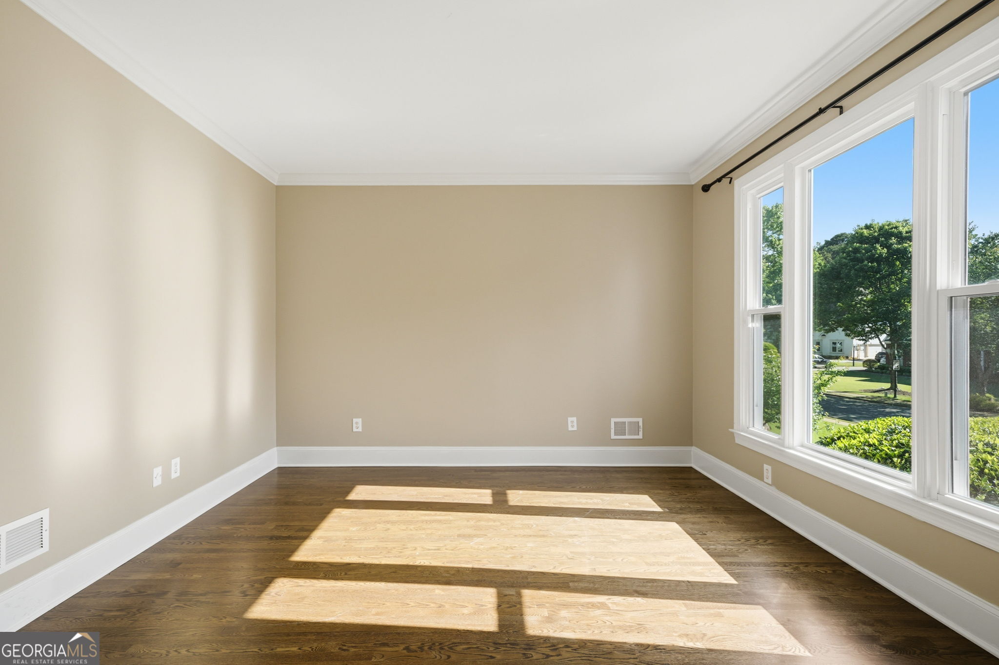 1105 Dapplefawn Court Property Photo 13