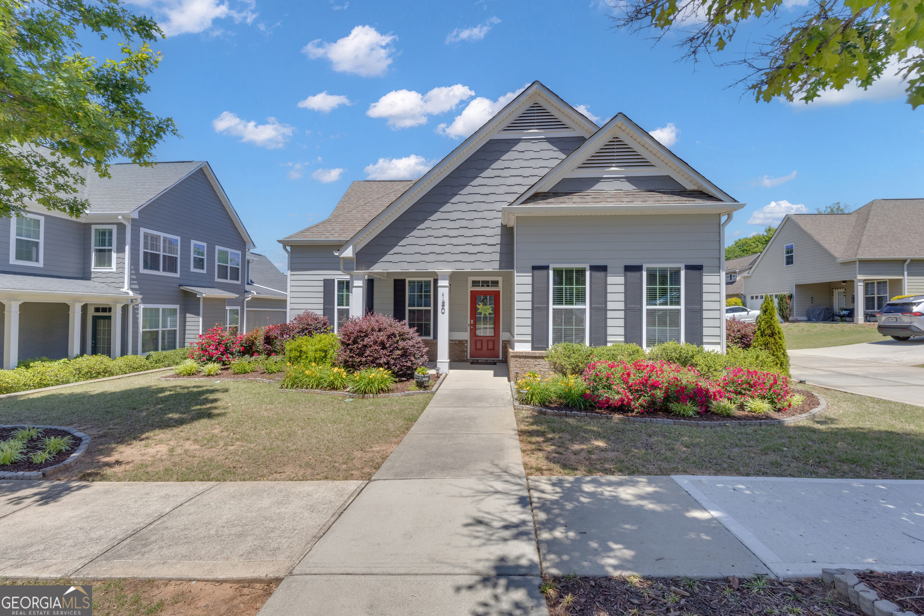 120 Treeside Terrace Property Photo 1