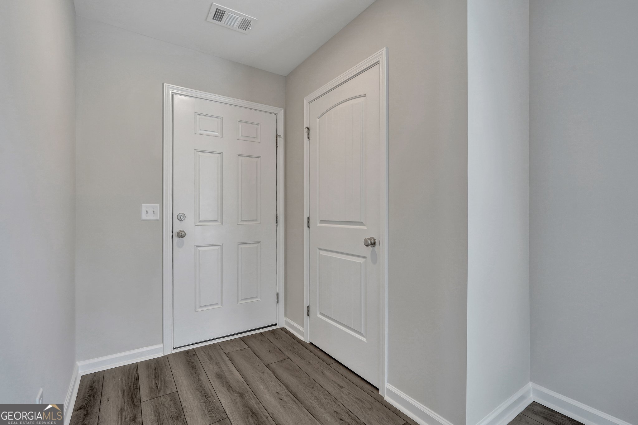 120 Lakeview Pines Way Property Photo 3