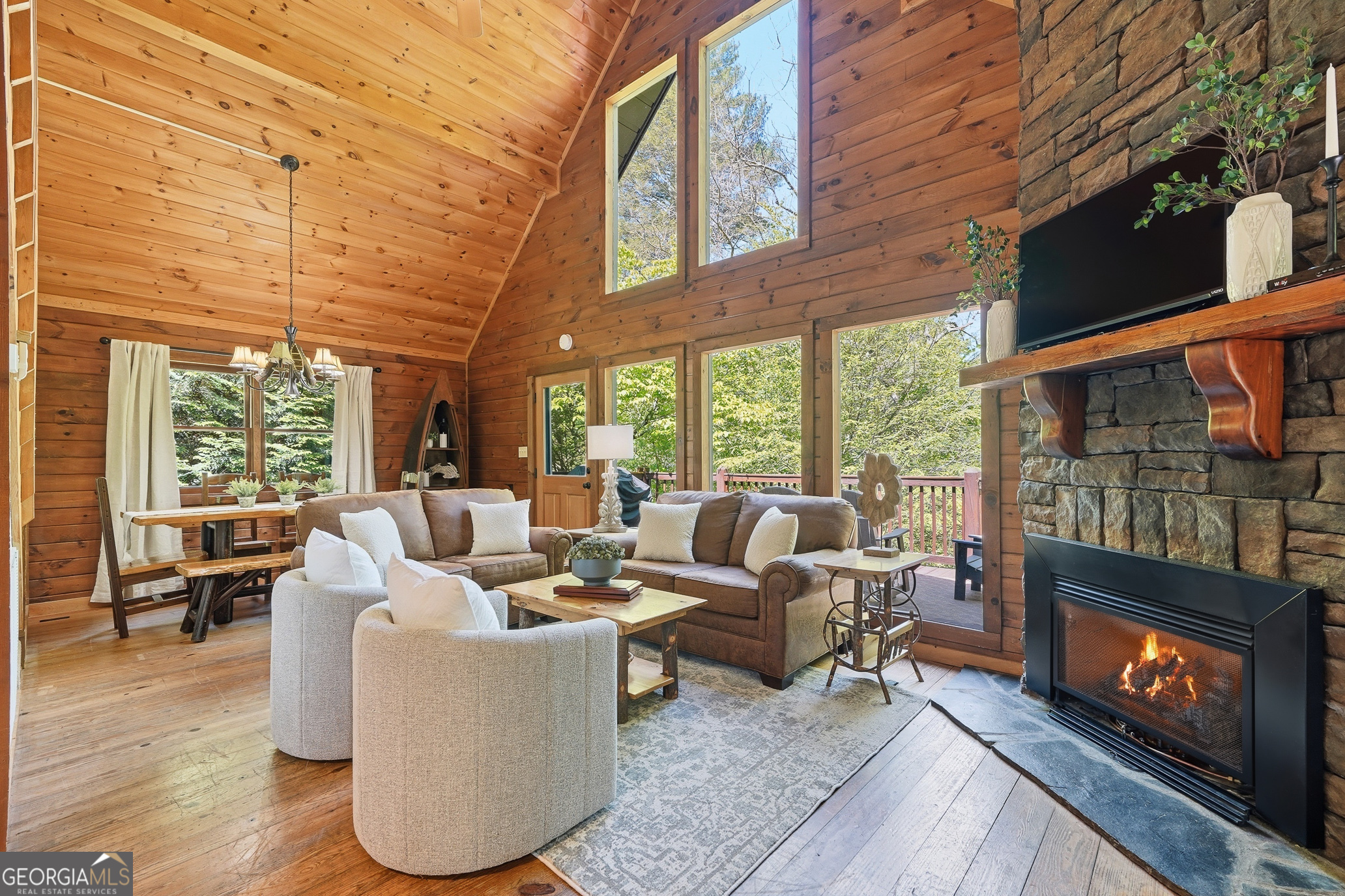 145 Rocky Top Road Property Photo 3