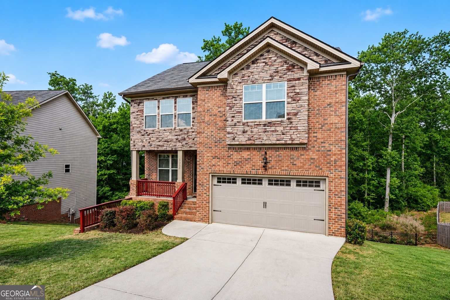 1255 Brookstone Circle Property Photo 3