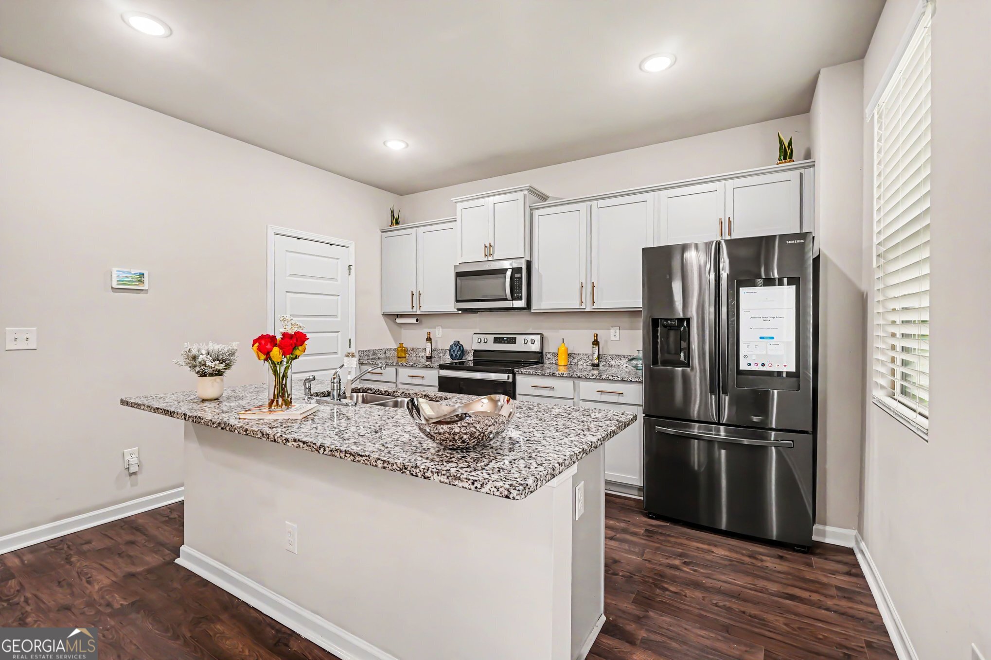 1255 Brookstone Circle Property Photo 8