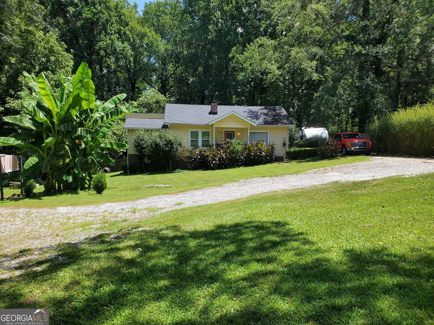 2920 Jonesboro Road Se Property Photo 1
