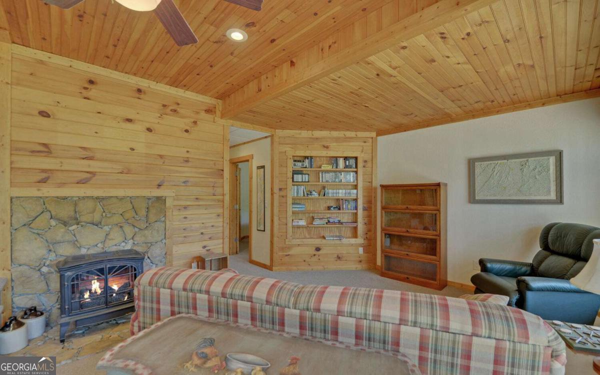 202 Dove Lane Property Photo 43