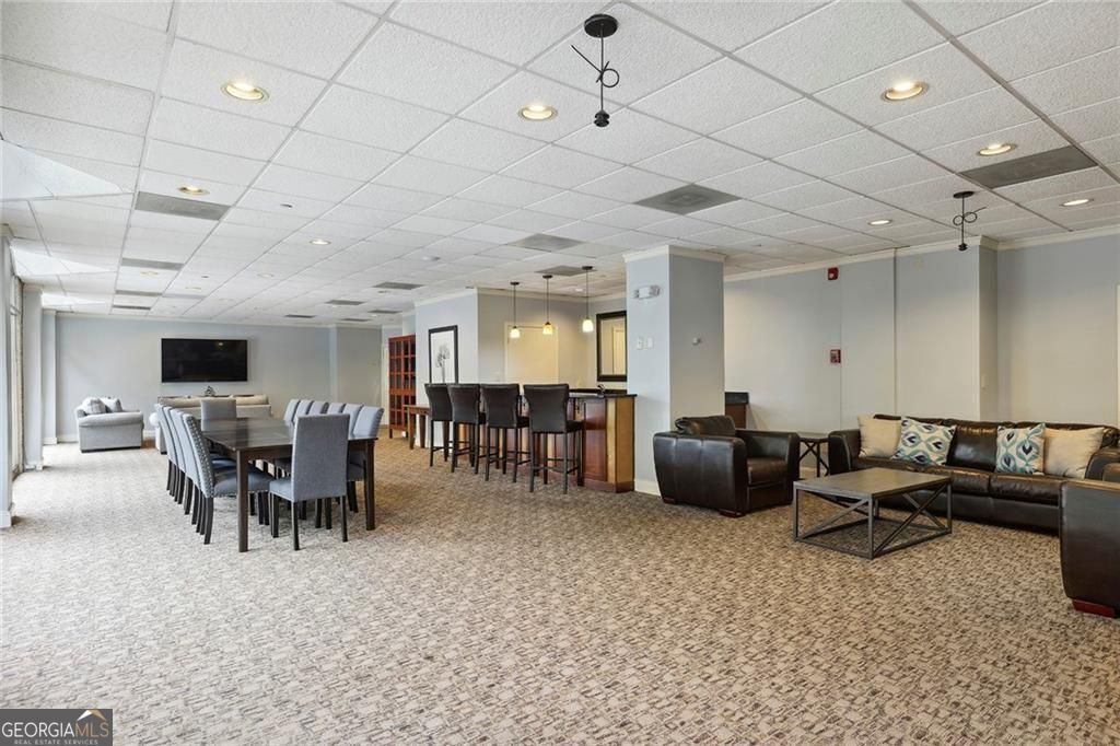 2479 Peachtree Road Ne # 203 Property Photo 9