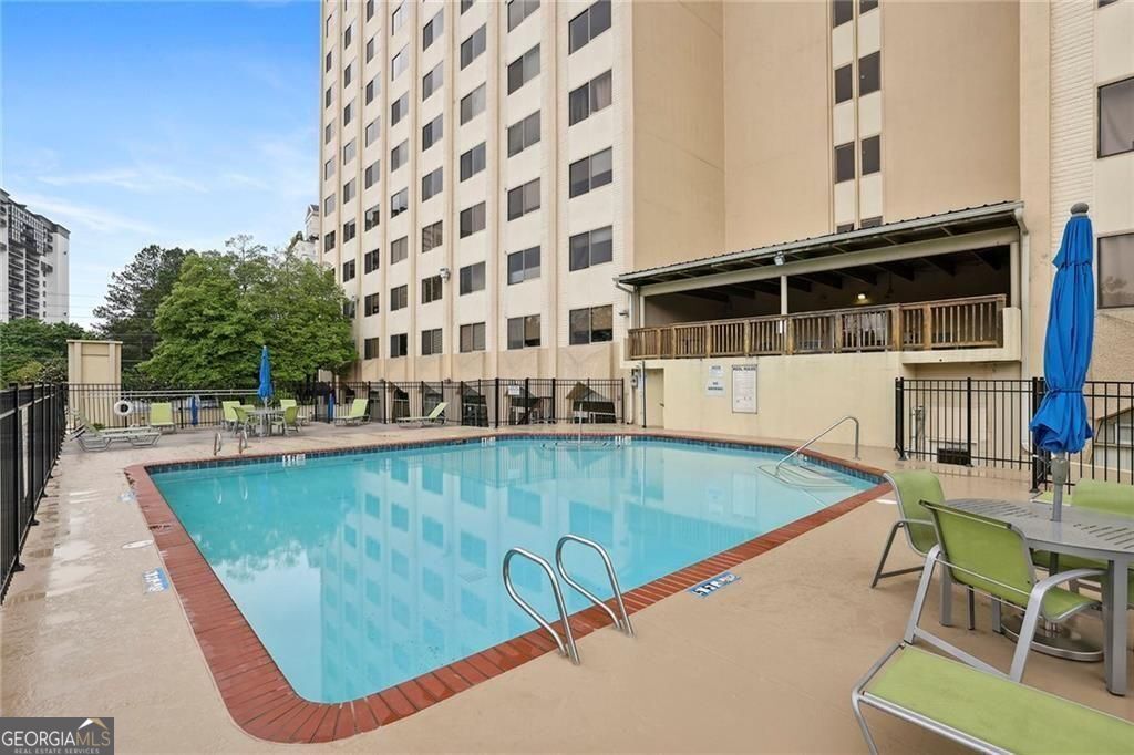 2479 Peachtree Road Ne # 203 Property Photo 19