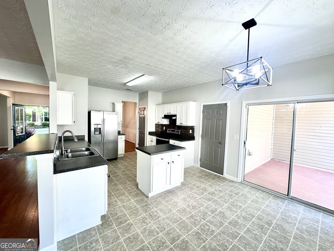 808 Inkberry Road Property Photo 6