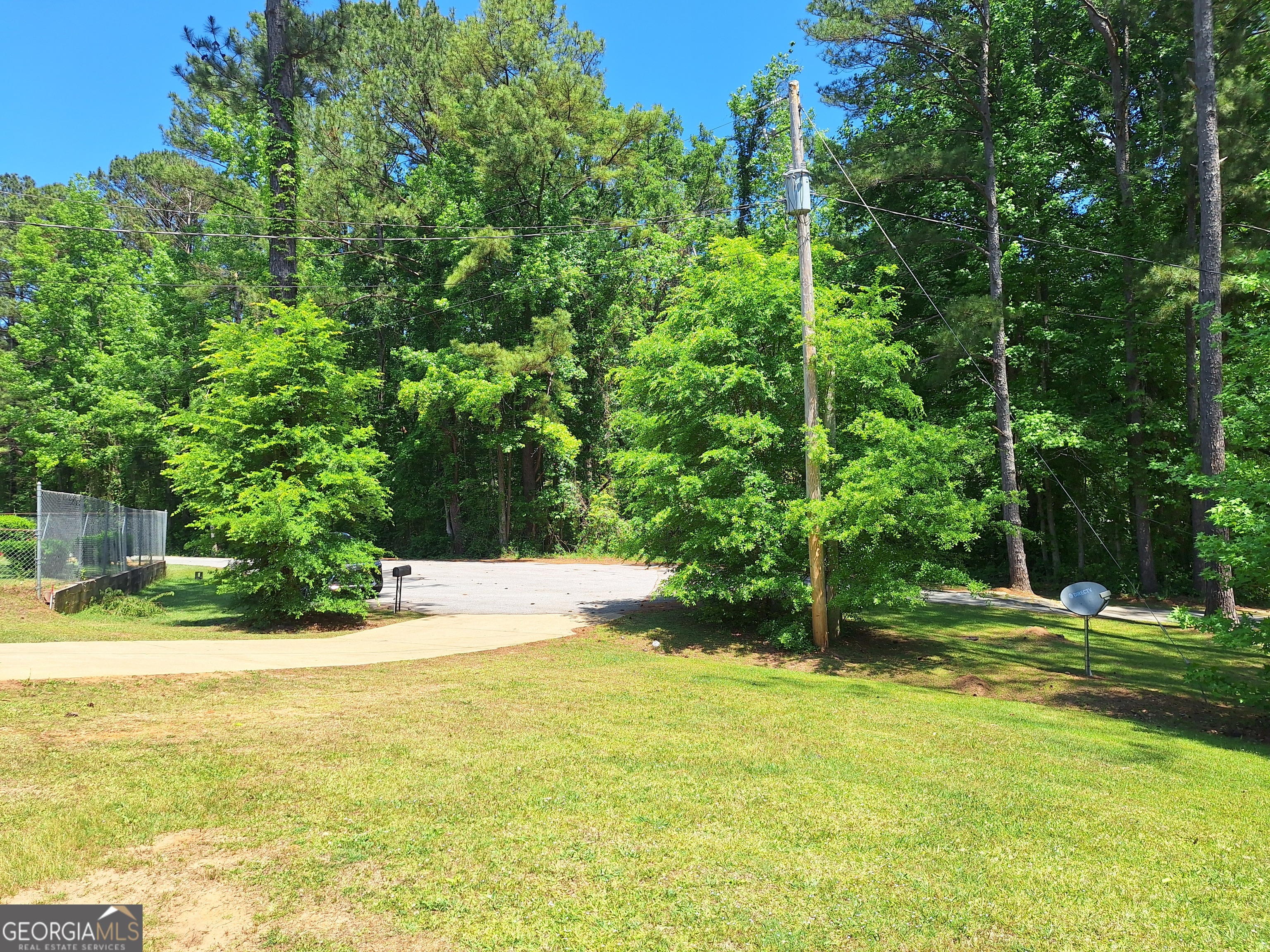 806 Springfield Circle Property Photo 4