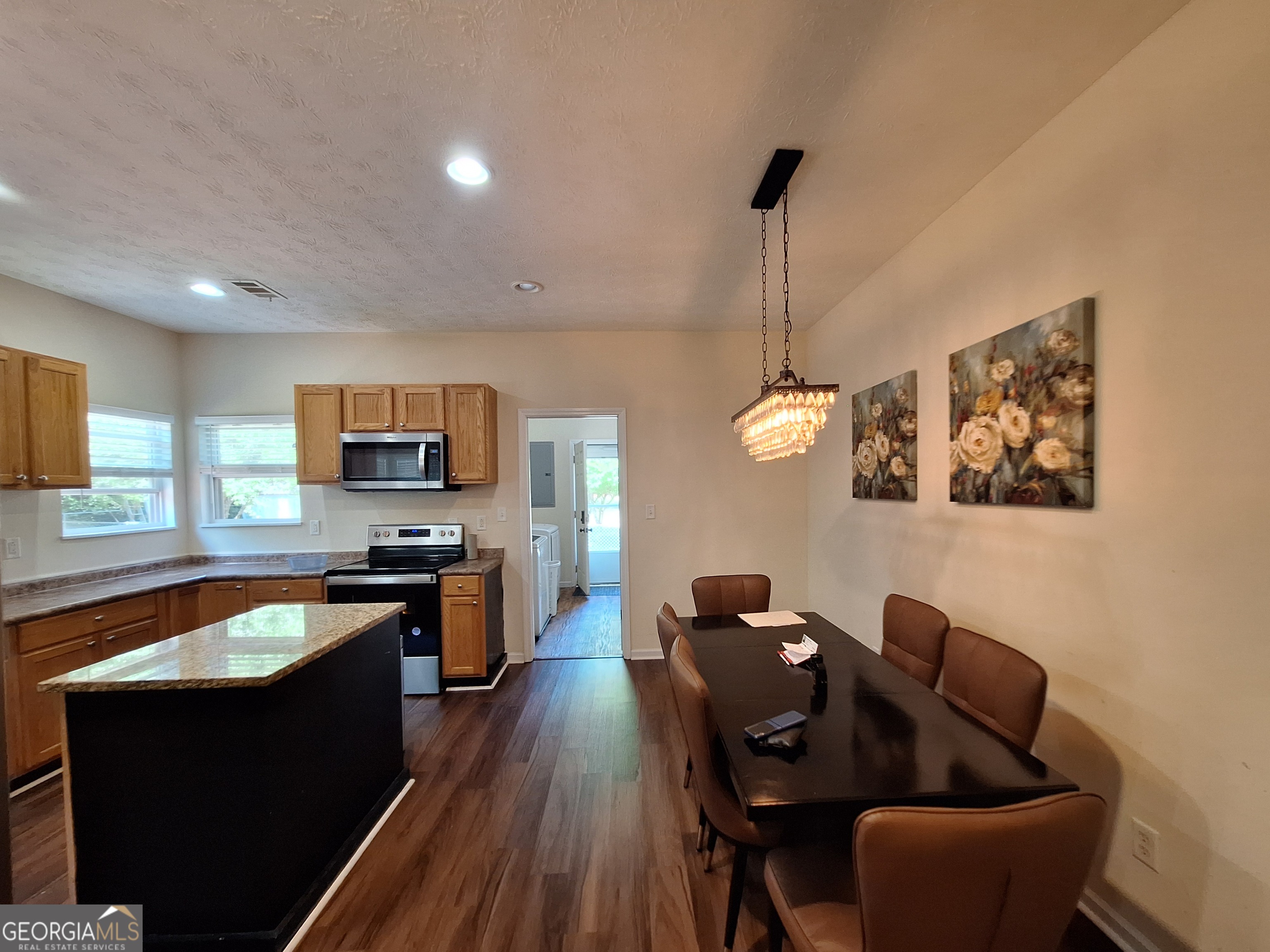 806 Springfield Circle Property Photo 10