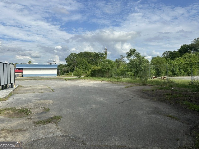 1716 E Oglethorphe Boulevard Property Photo 9