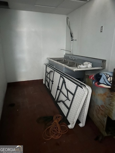 1716 E Oglethorphe Boulevard Property Photo 23
