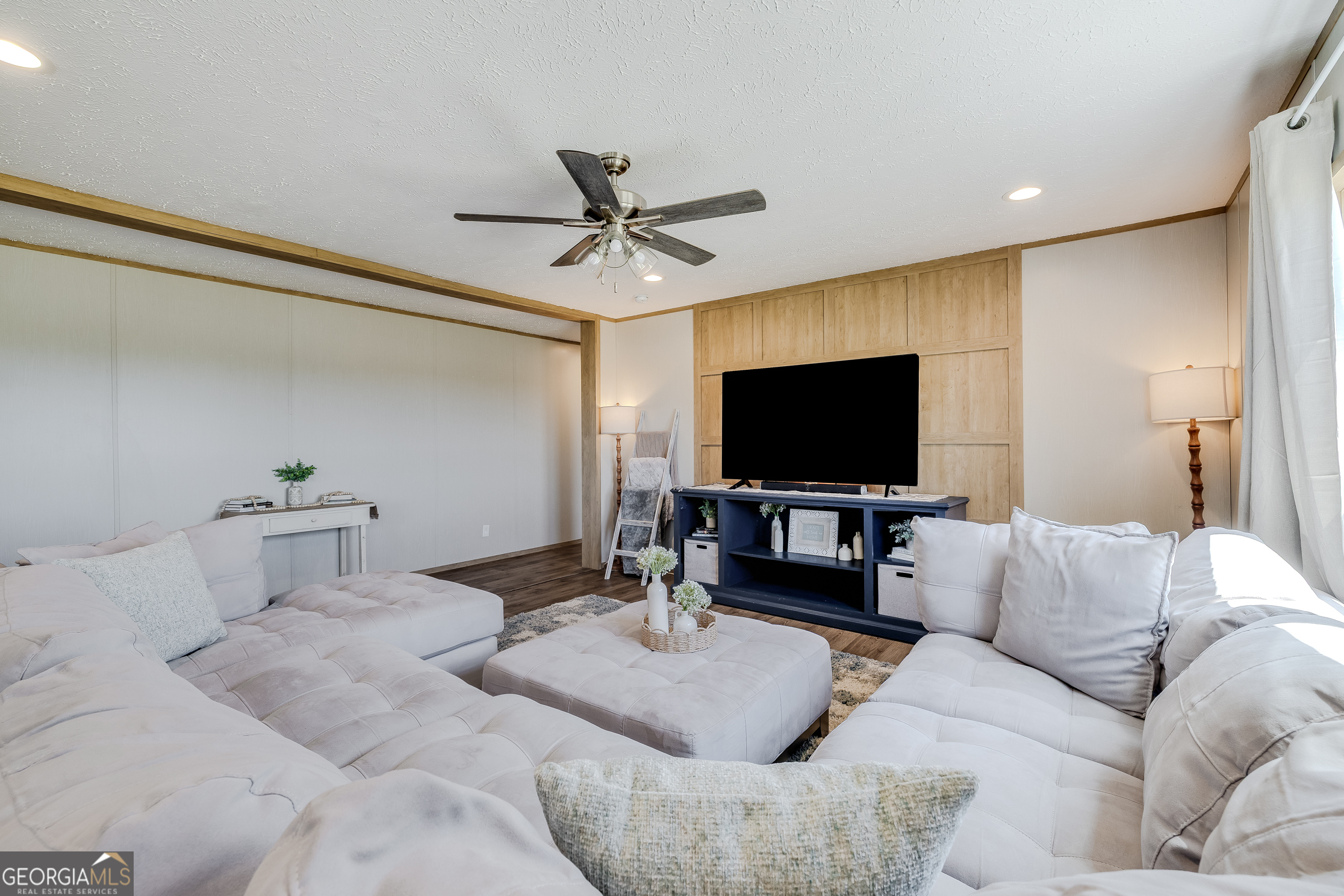 559 Evergreen Church Road Property Photo 4