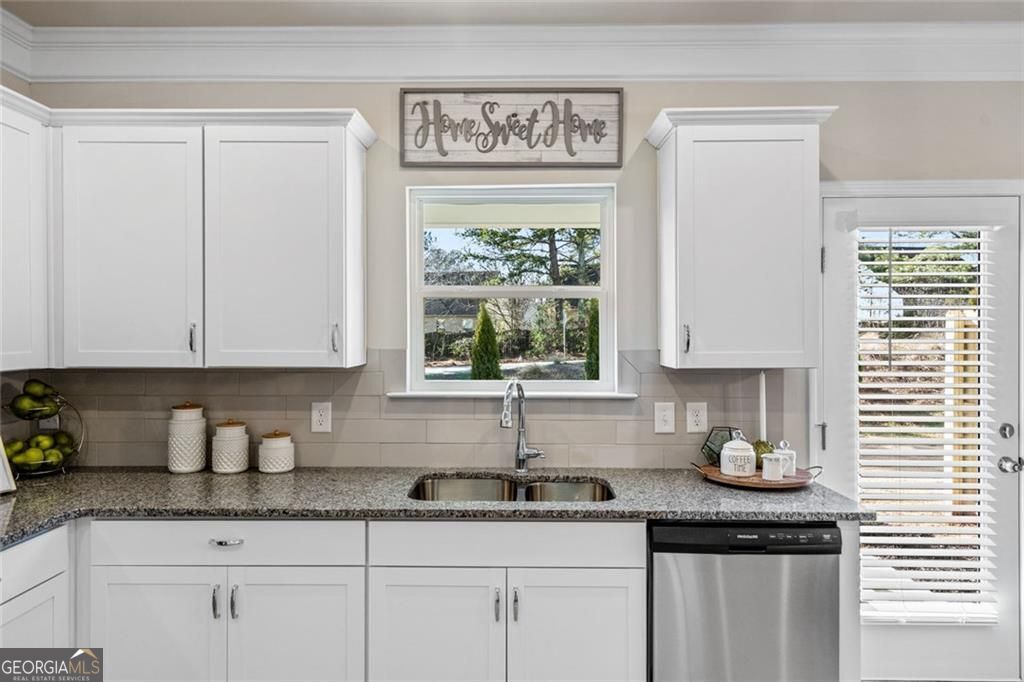 210 Clara Crossing # 13 Property Photo 12