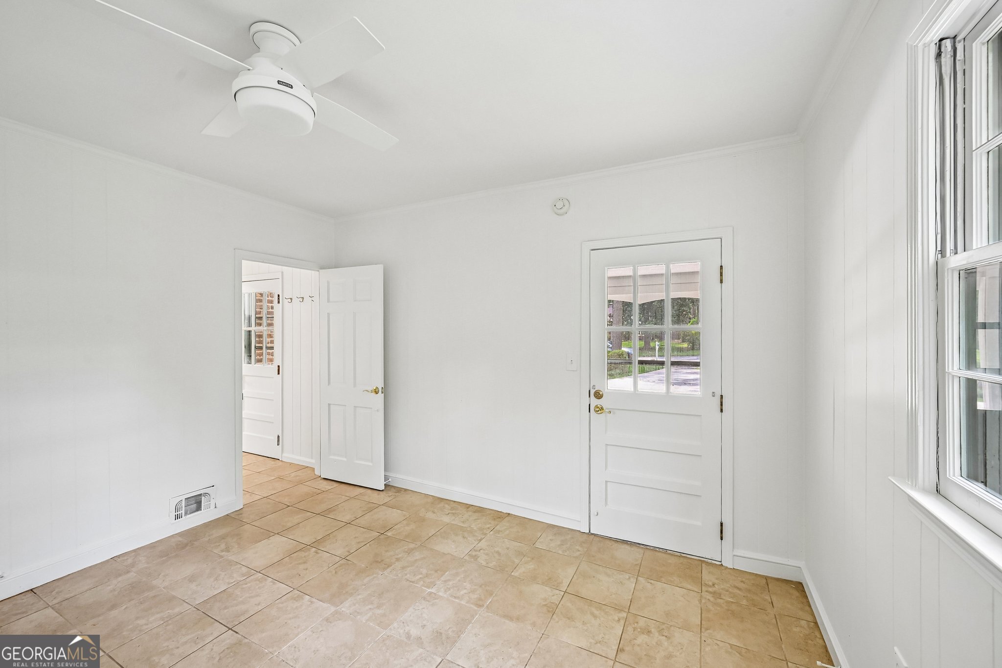 2238 Springwood Drive Property Photo 28