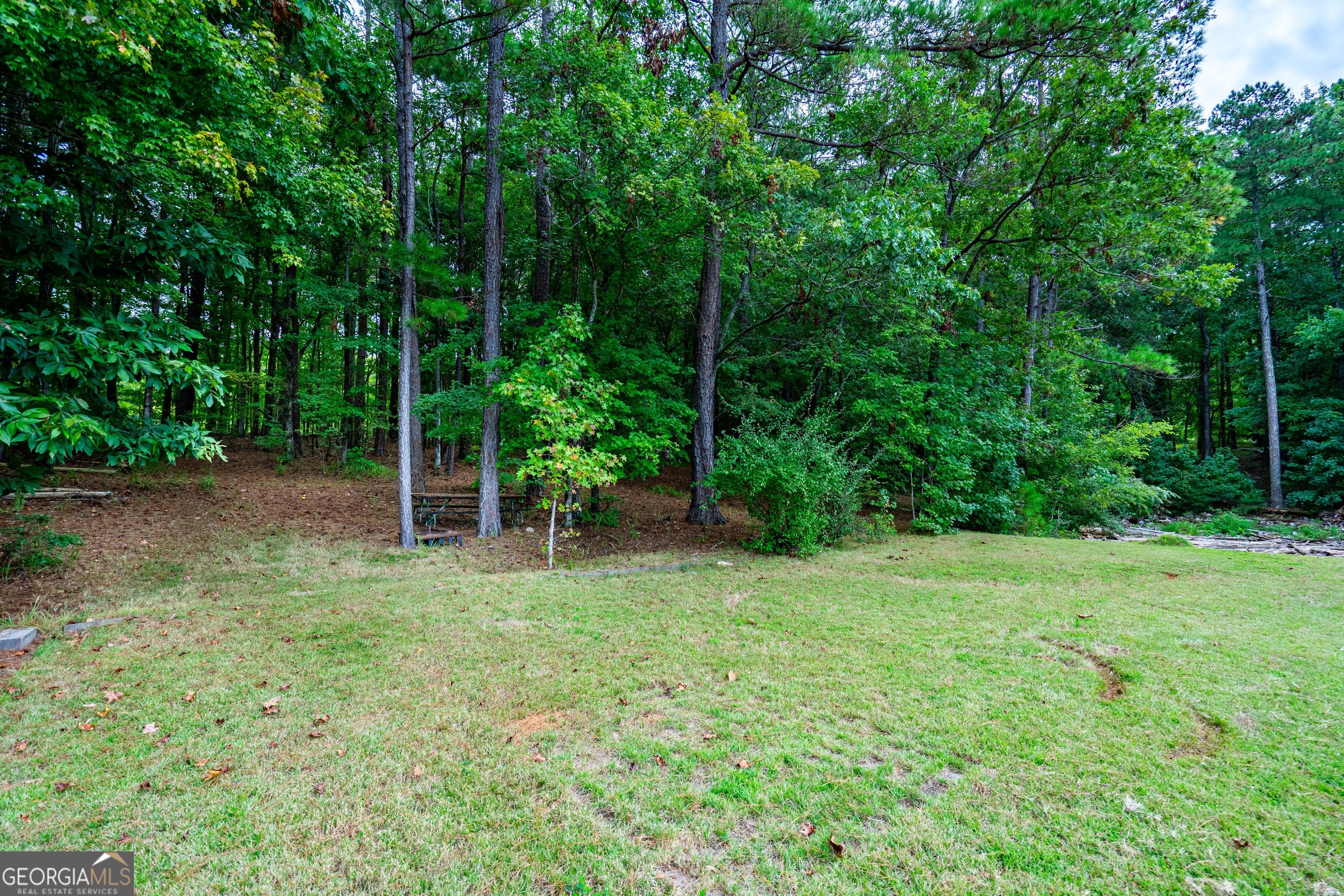 4004 White Oak Lane Property Photo 31