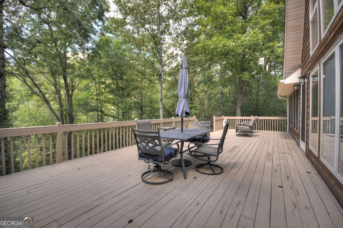 324 Cooper Creek Drive Property Photo 36