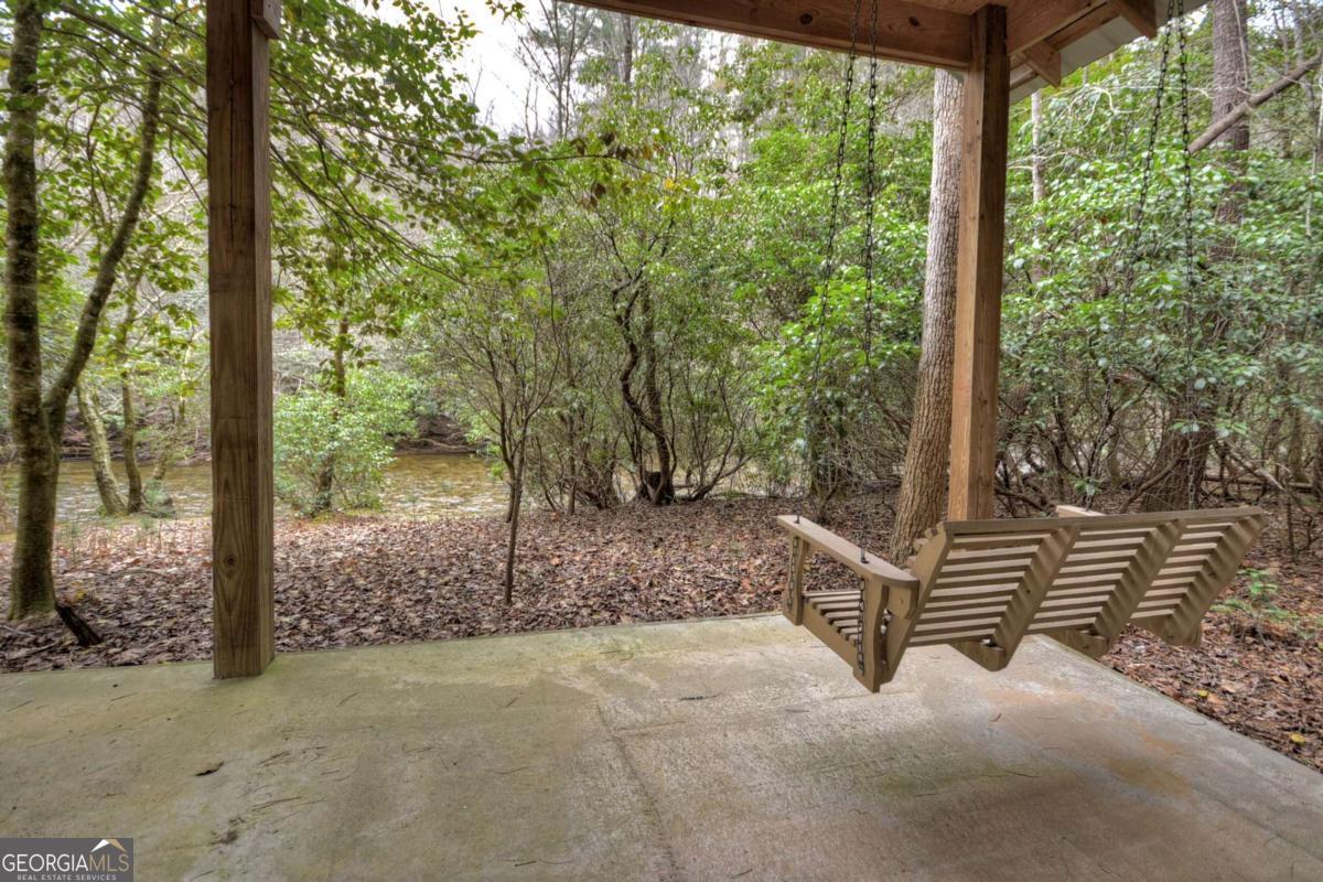 324 Cooper Creek Drive Property Photo 41
