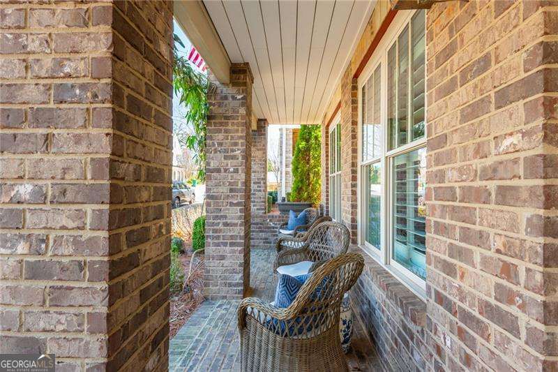 219 Dawson Drive N Property Photo 23