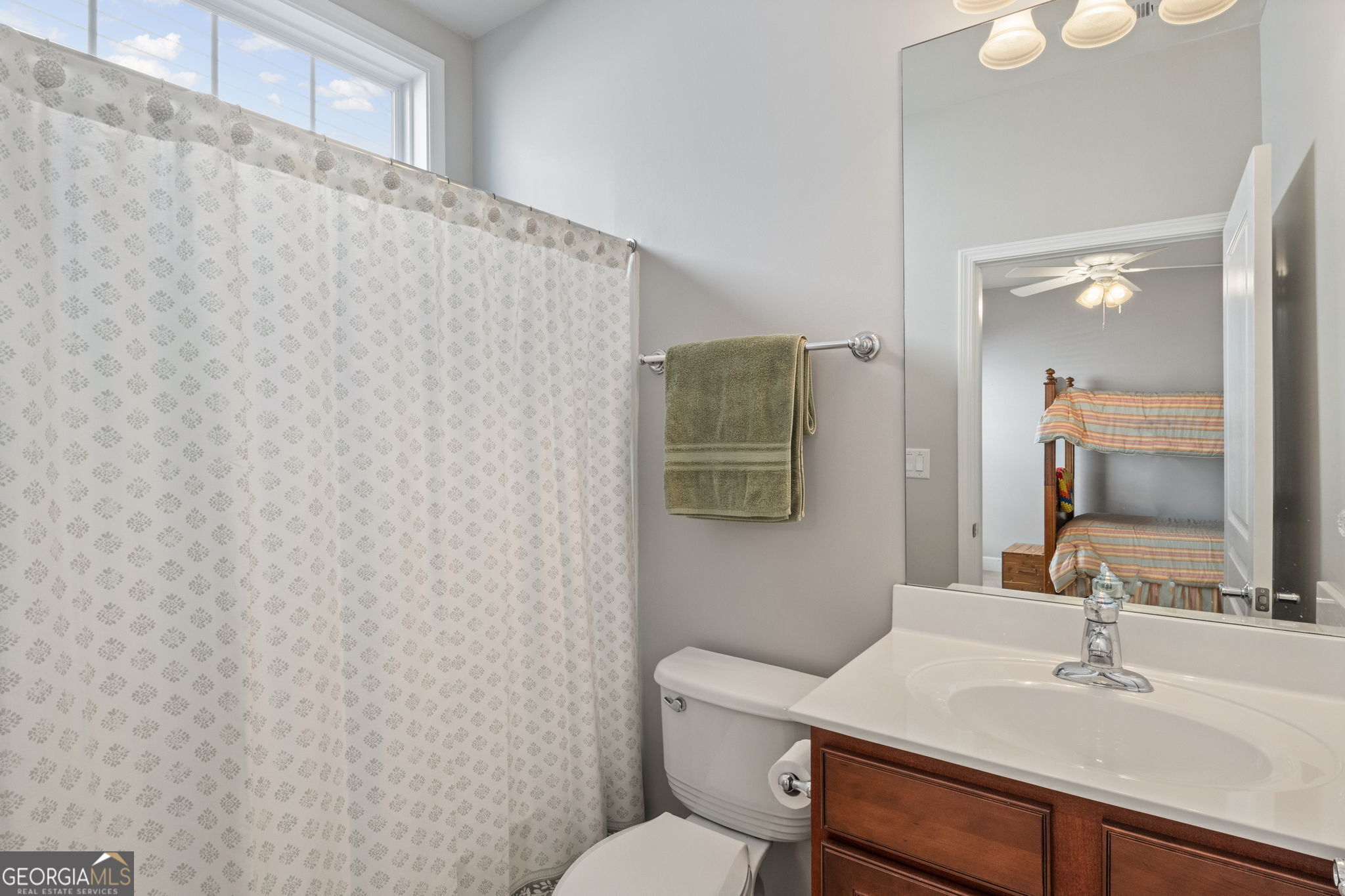 220 Begonia Court Property Photo 27