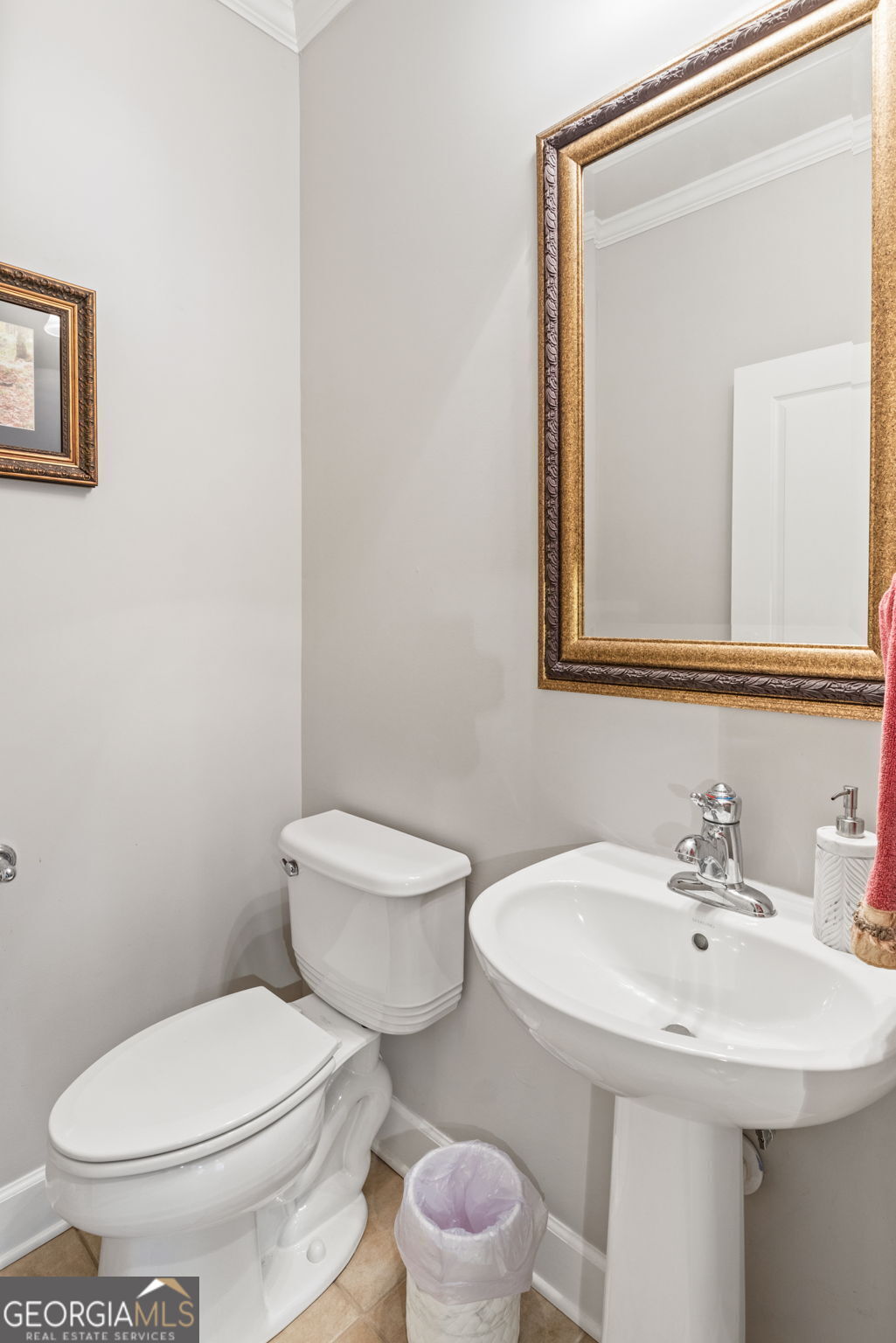 220 Begonia Court Property Photo 36