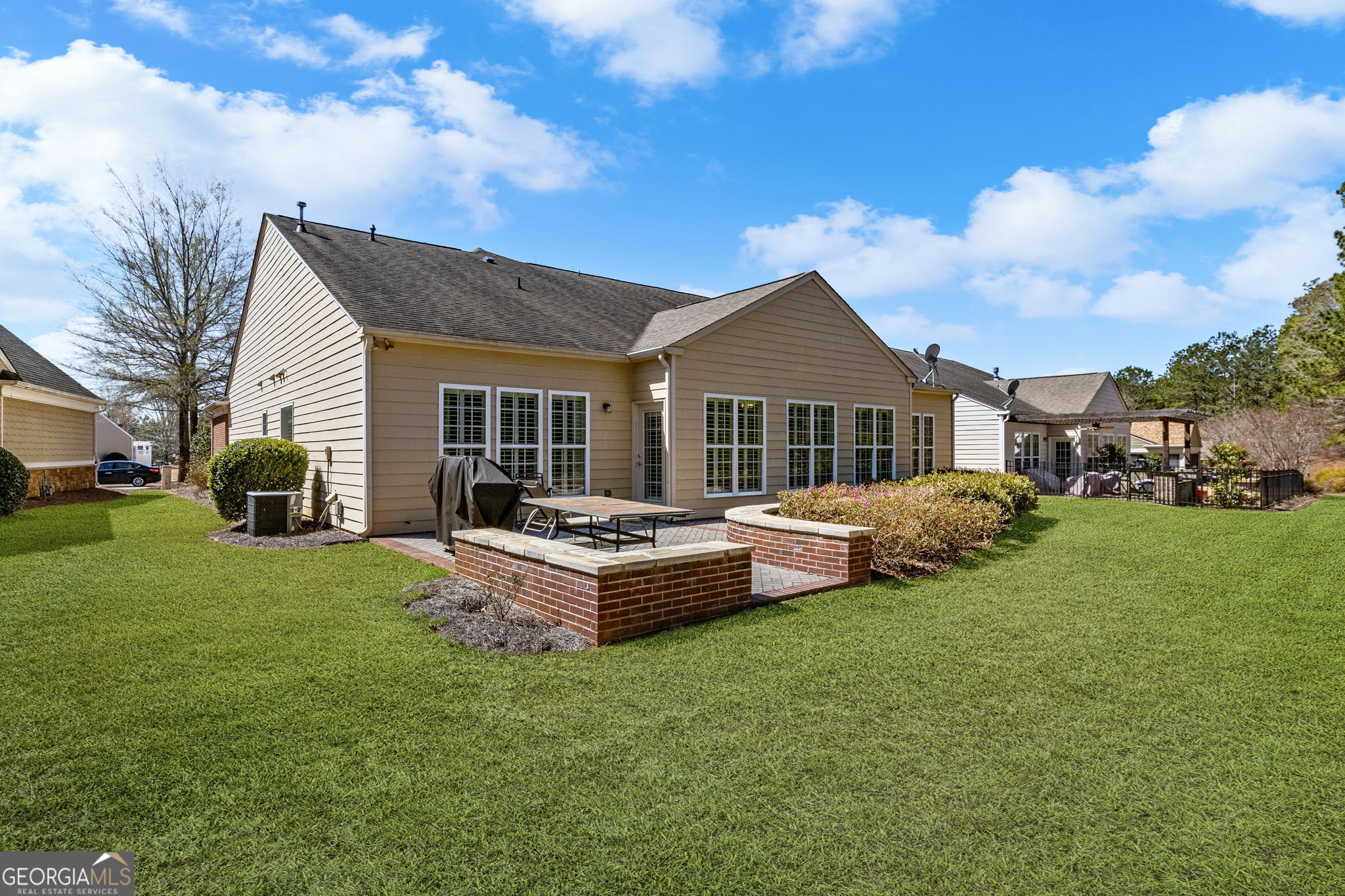 220 Begonia Court Property Photo 40