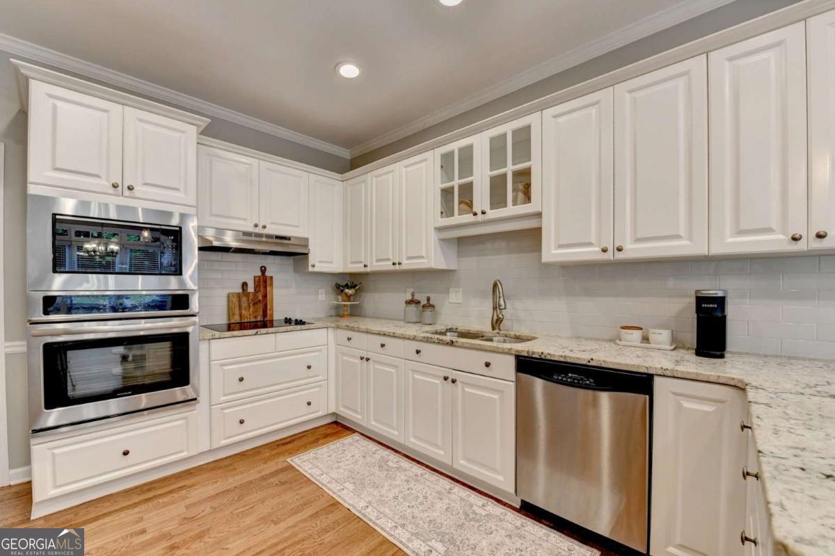 10665 Wren Ridge Road Property Photo 14