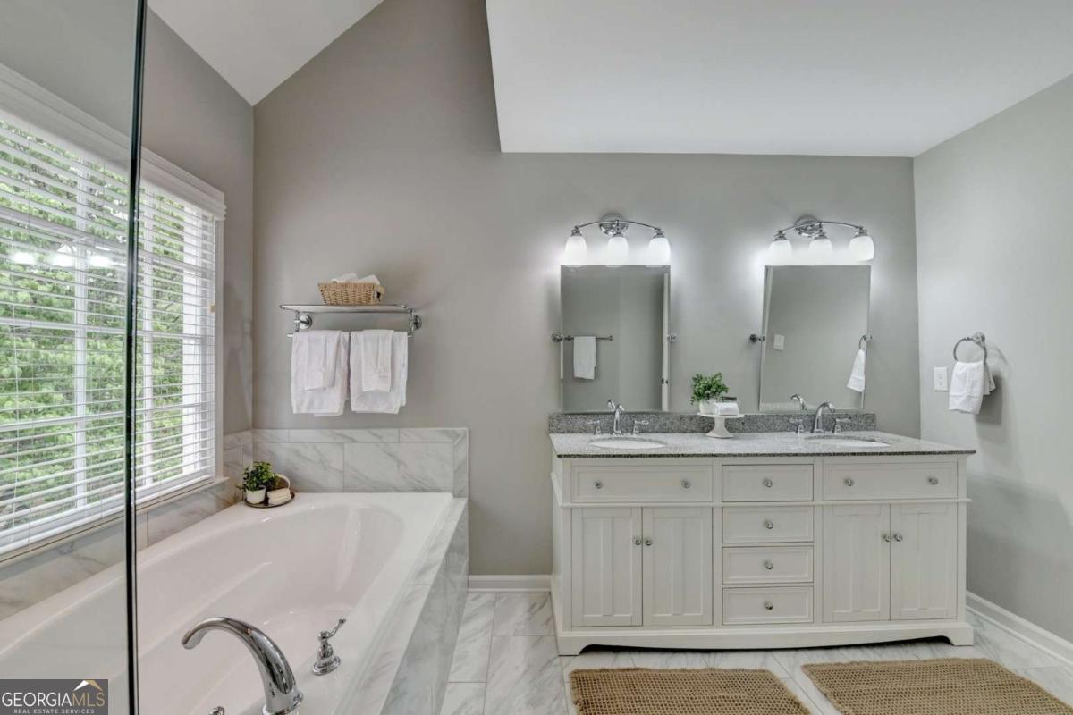10665 Wren Ridge Road Property Photo 45