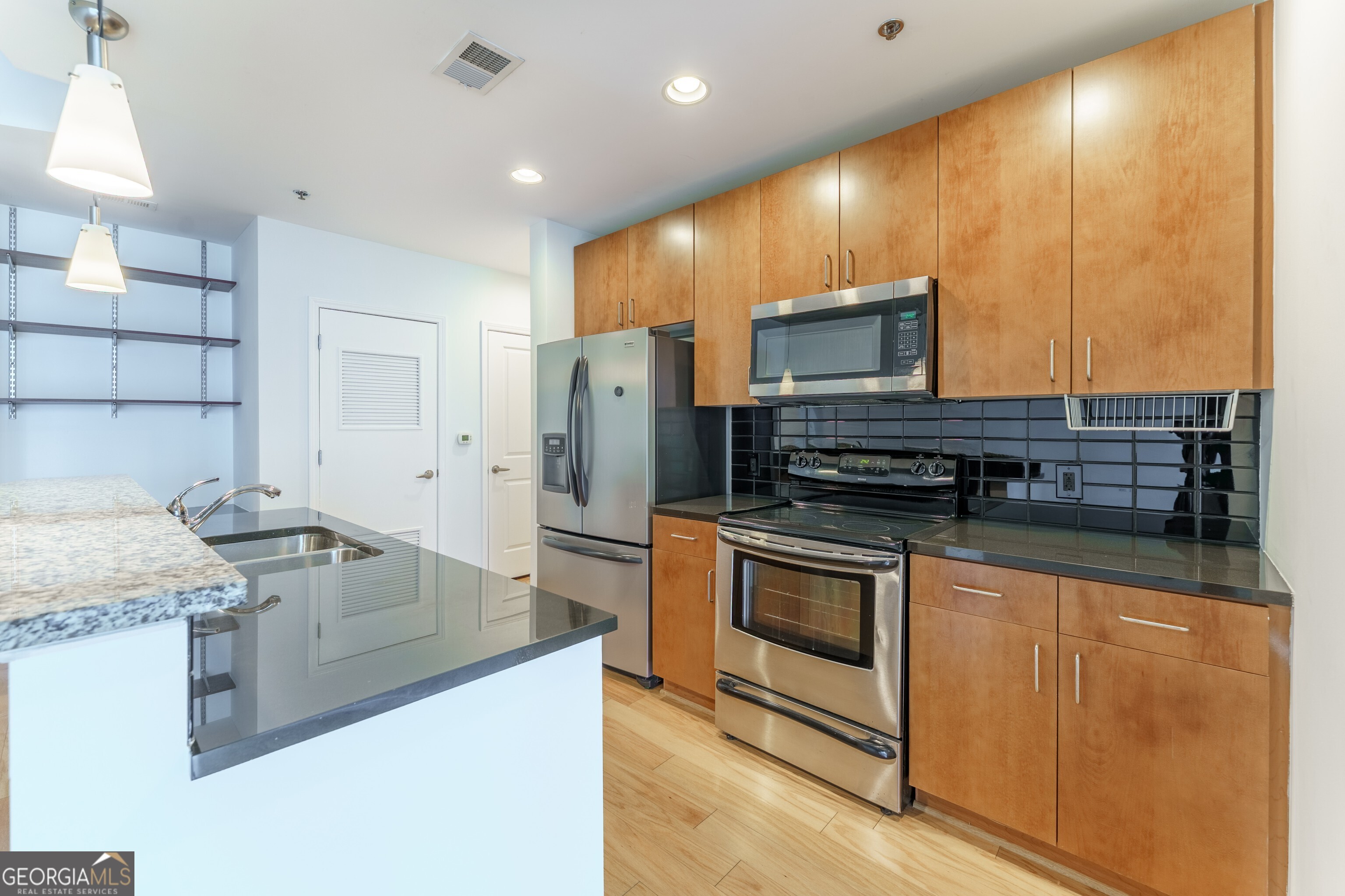 44 Peachtree Place Nw # 730 Property Photo 7