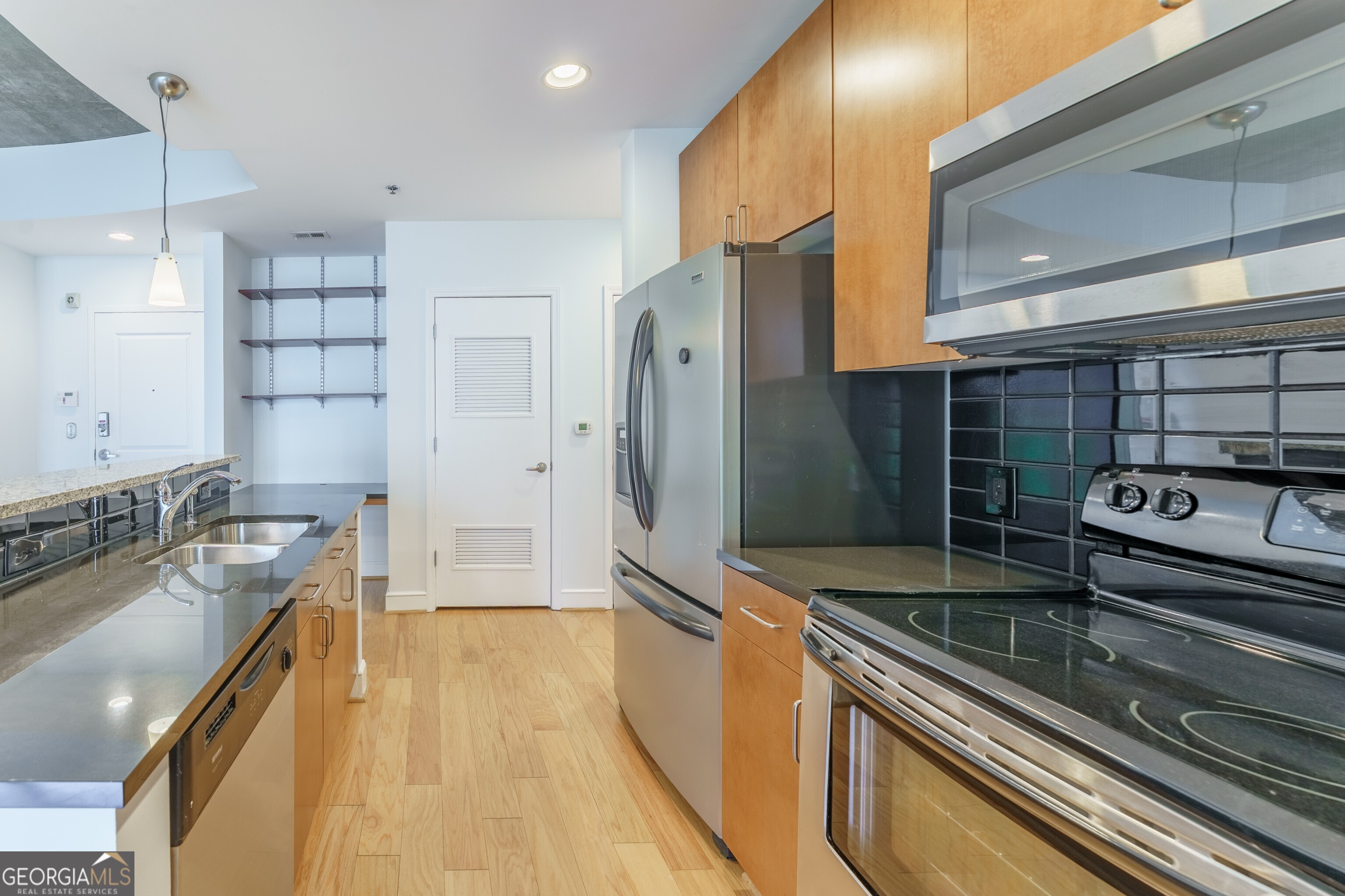 44 Peachtree Place Nw # 730 Property Photo 8