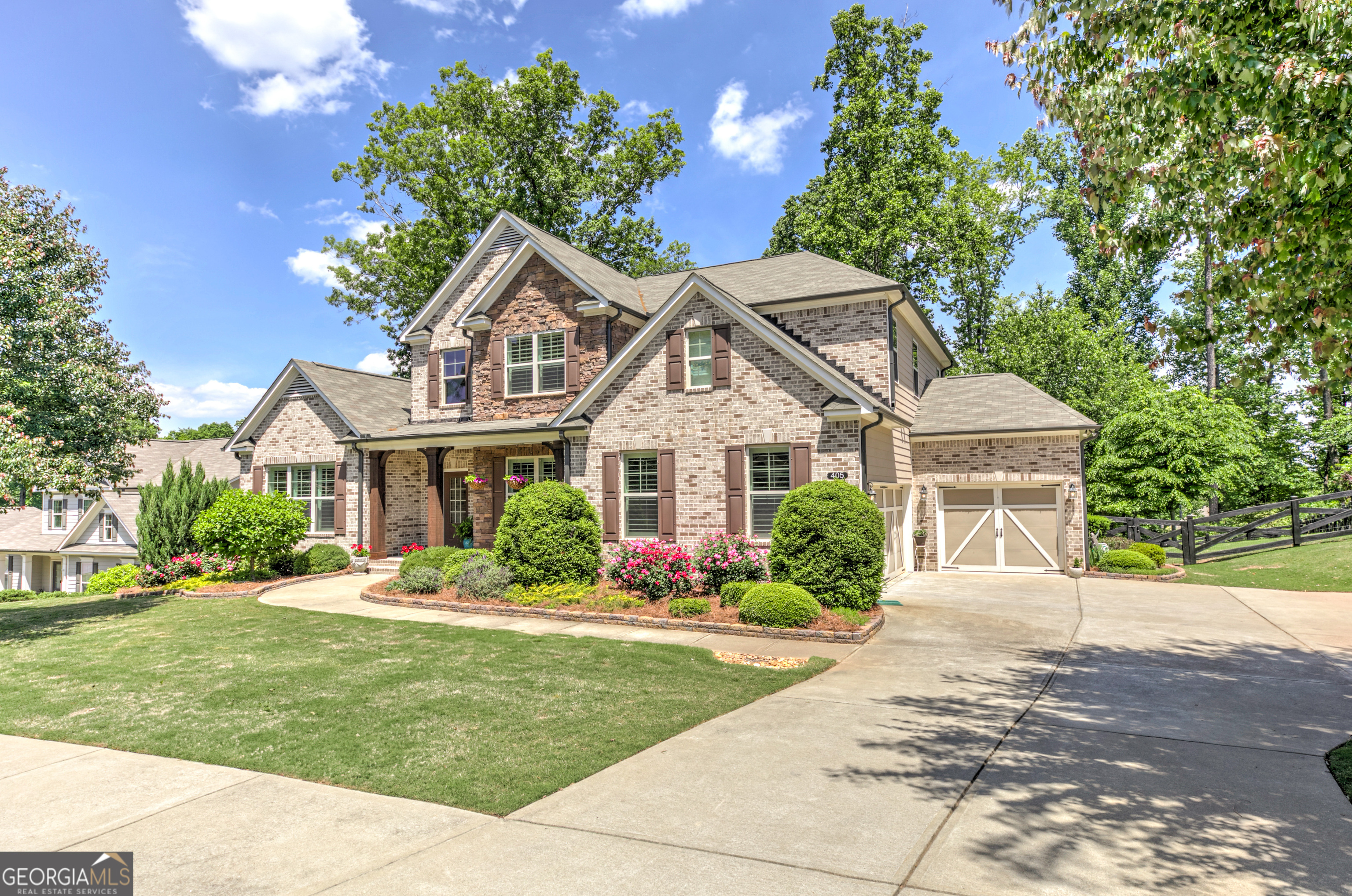405 Acorn Run Property Photo 6
