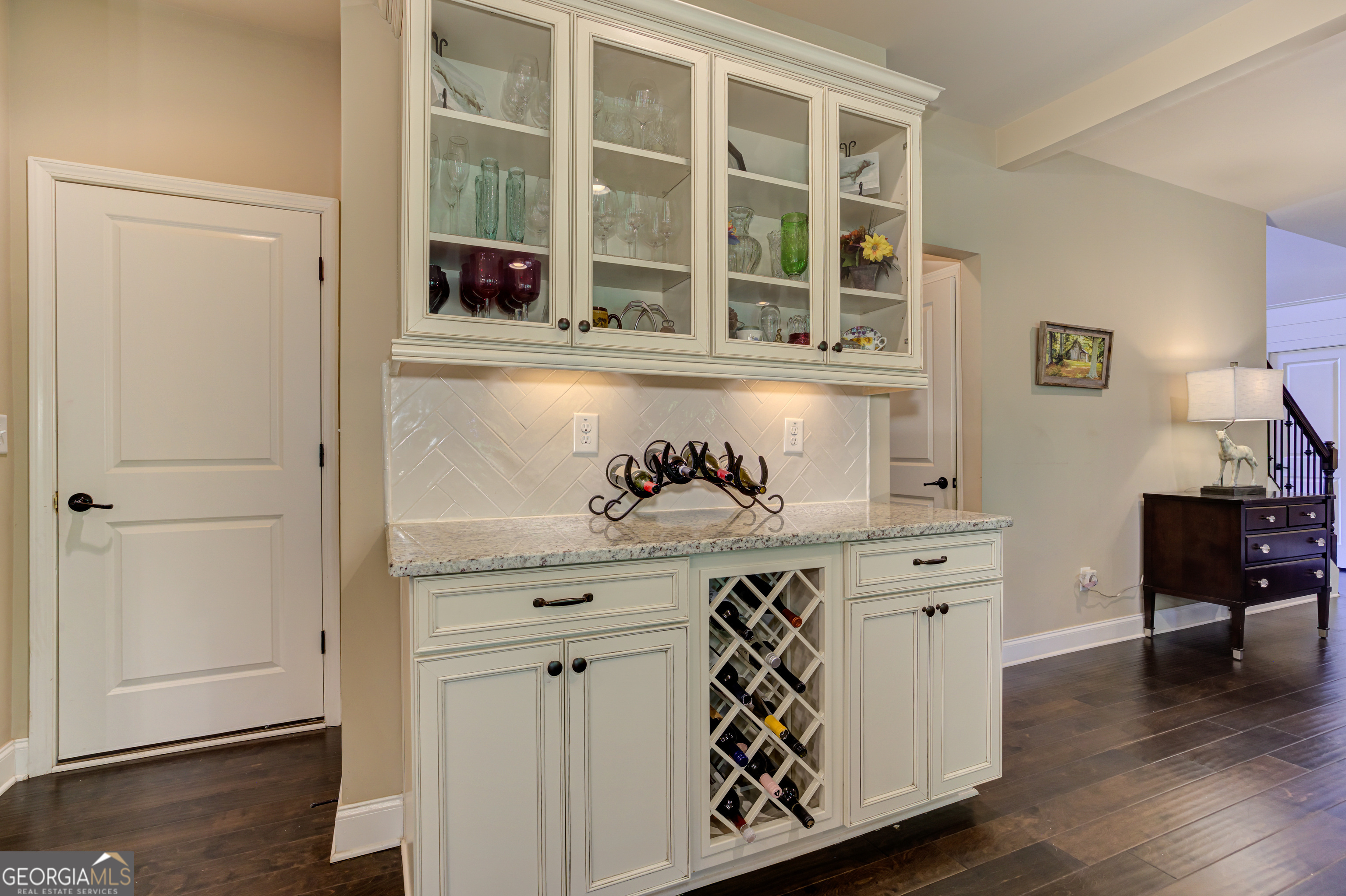 405 Acorn Run Property Photo 38